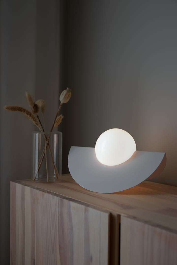 Roccia pöytävalaisin, Valkoinen Globen Lighting