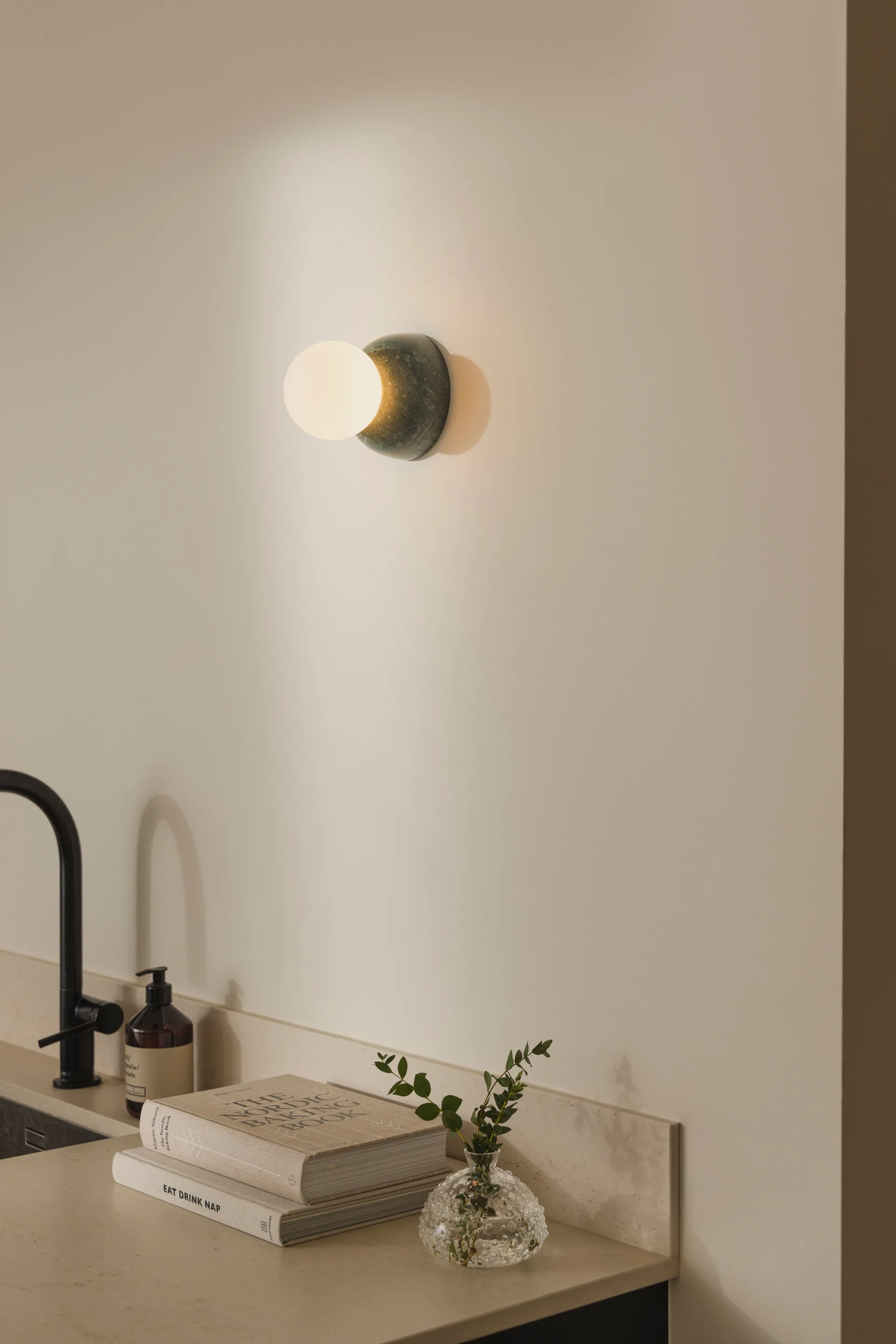 Torrano seinävalaisin/kattolamppu 13 cm, Tummanvihreä marmori Globen Lighting