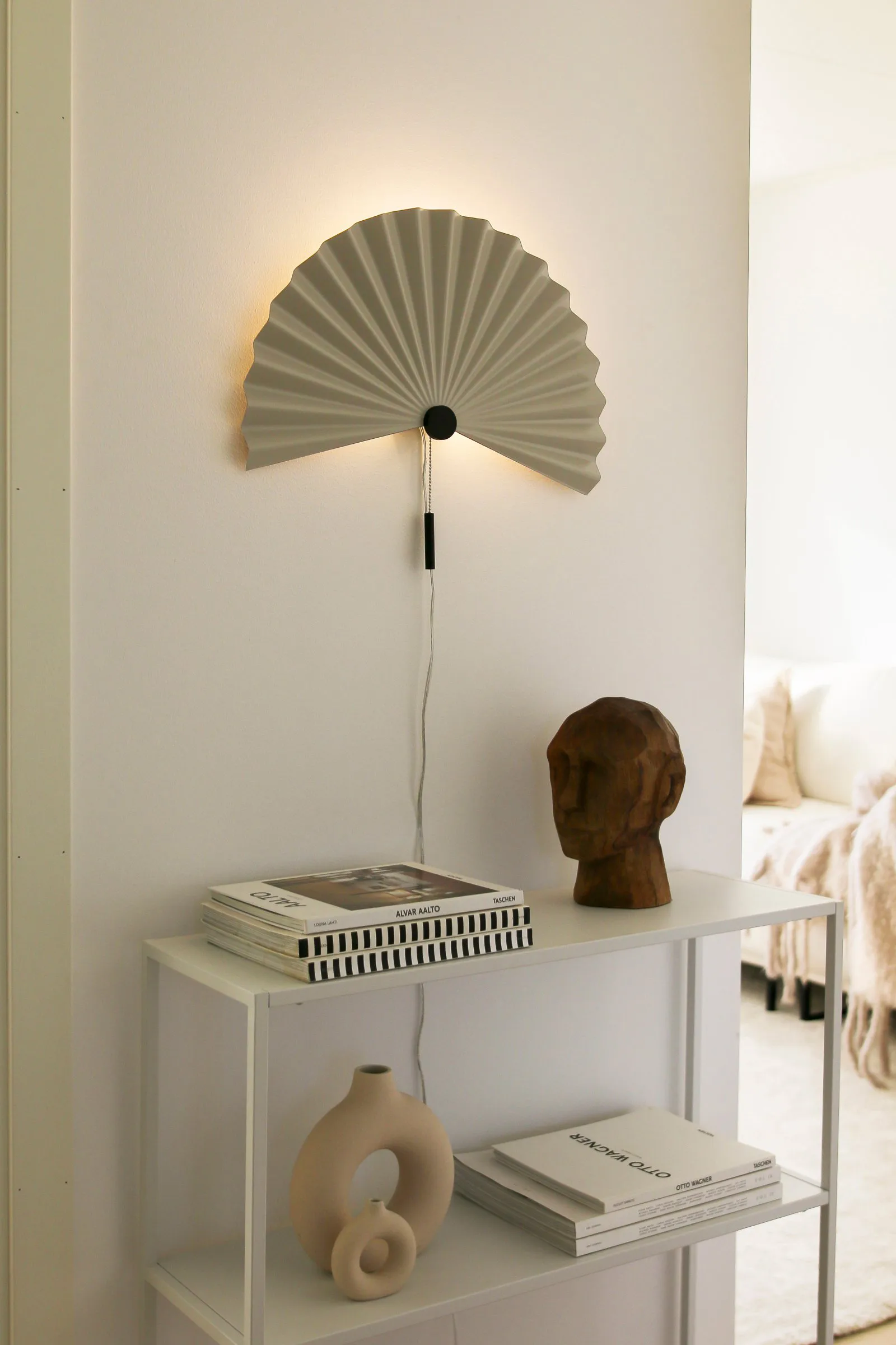 Zen seinävalaisin 50 cm, Mud-black Globen Lighting