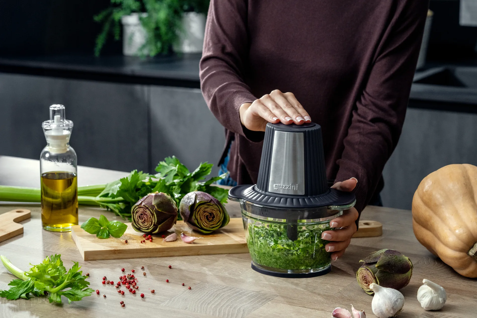 Sous chef on the go -sekoitin, Laivastonsininen Guzzini