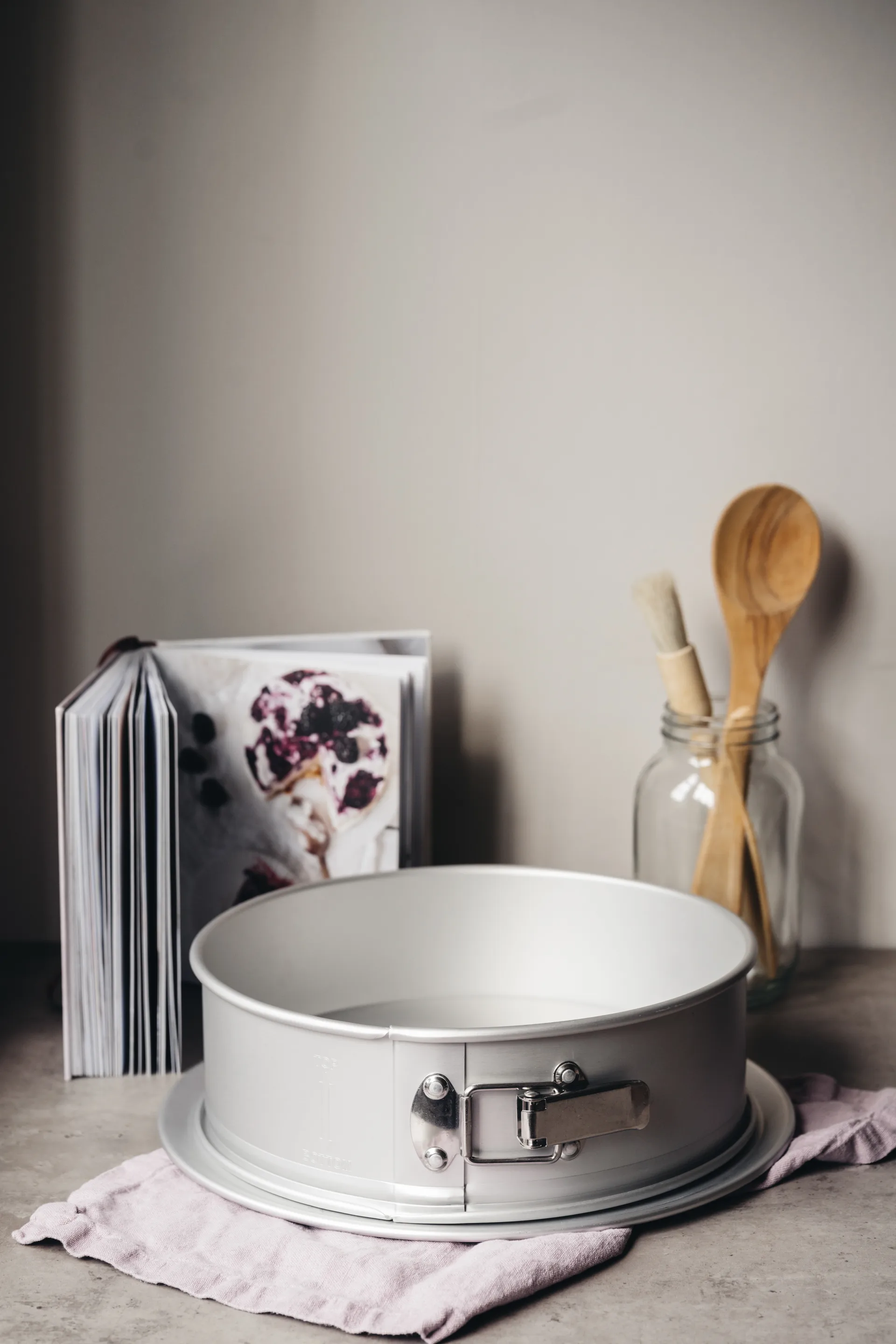 Heirol irtopohjavuoka pintakäsiteltyä alumiinia, Ø 28 cm Heirol