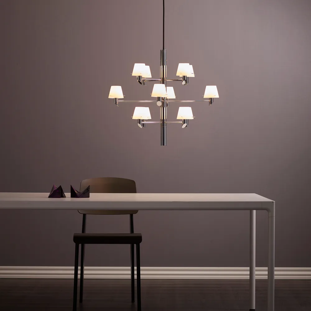 Gil kruunu 12 kattokruunu, Kromi opaalilasi Herstal