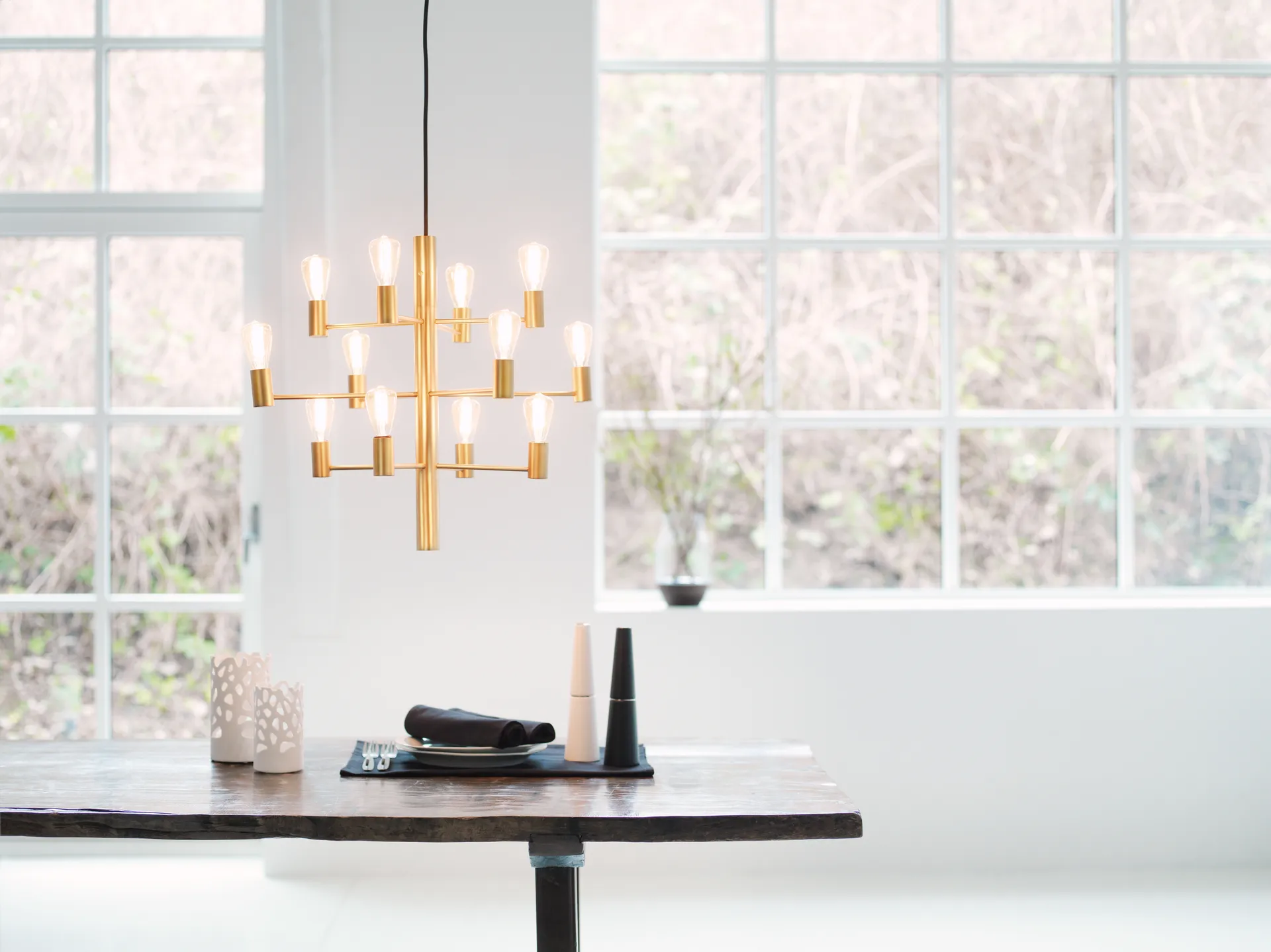 Manola 12 kattokruunu, Satin brass Herstal