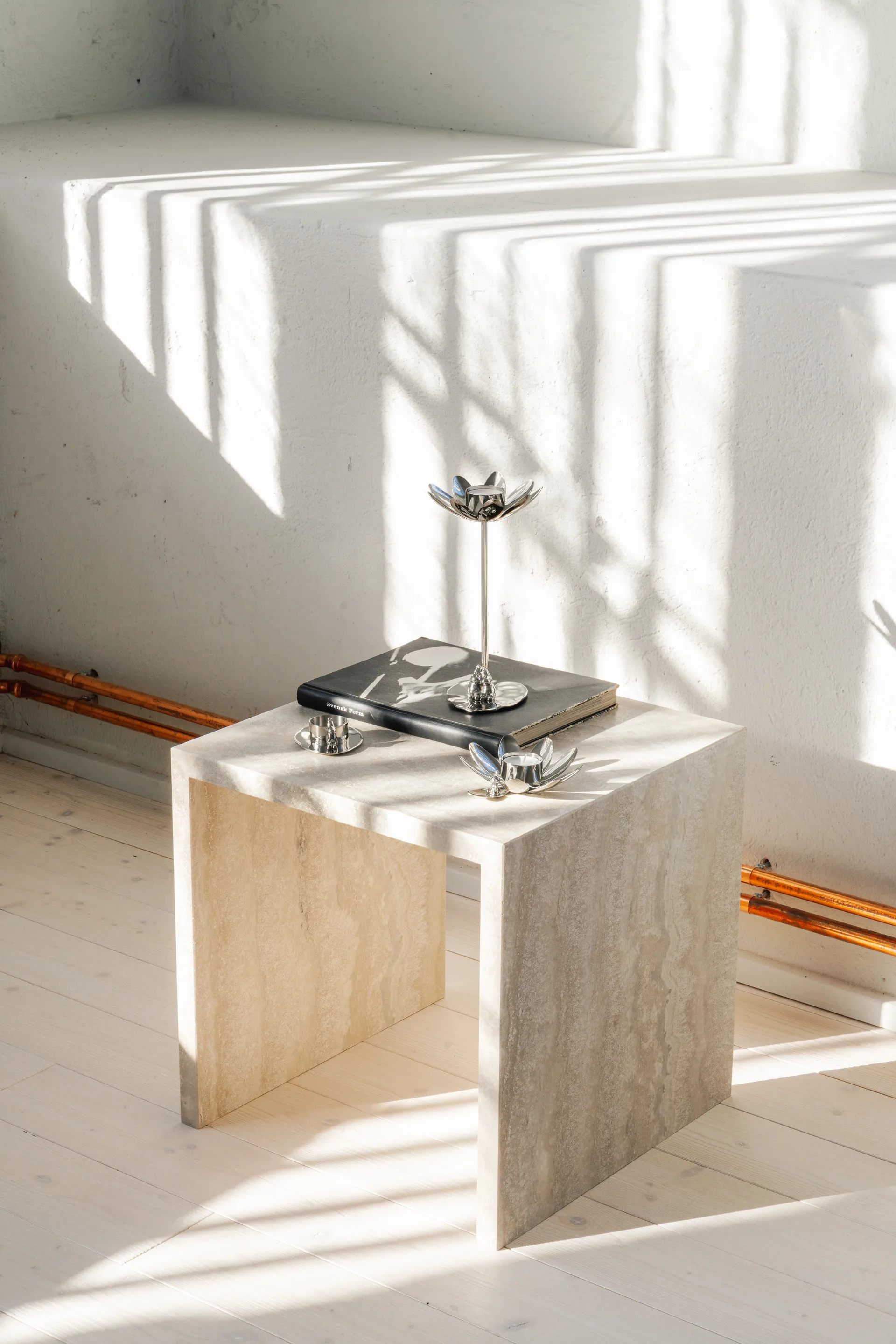 Hilke X Mumin Pikku Myy kynttilänjalka, Nikkelöity messinki. Hilke Collection