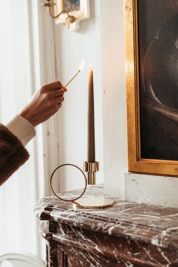 Insieme kynttilänjalka - Kiinteä messinki - Hilke Collection