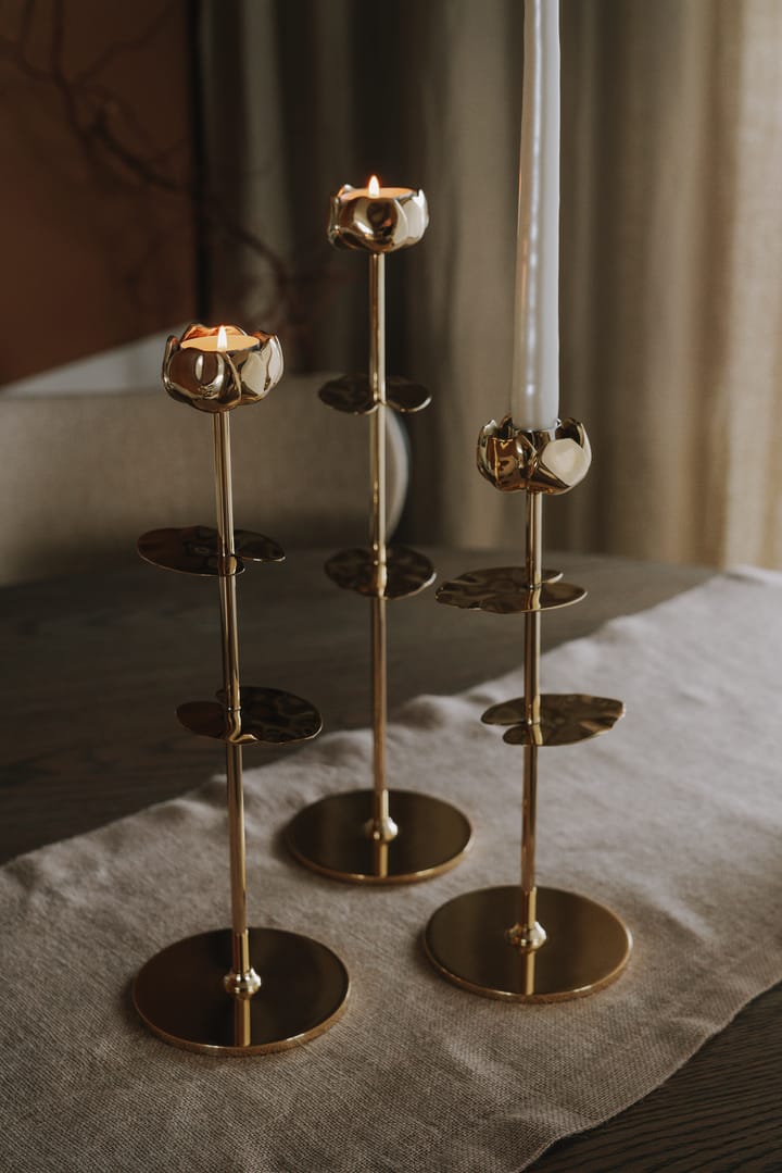 Ninfea Alta kynttilänjalka 30 cm, Messinki Hilke Collection