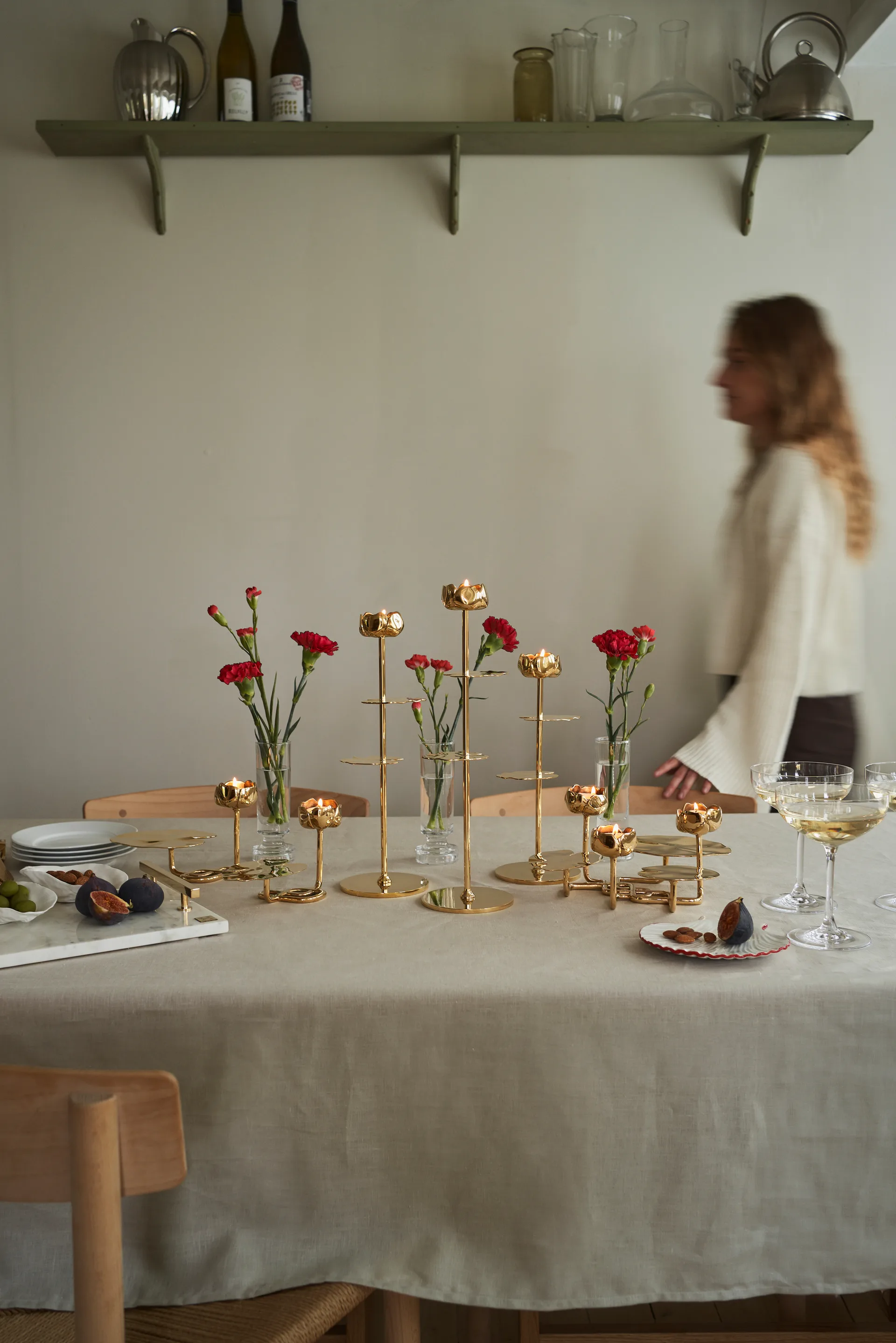 Ninfea Alta kynttilänjalka 40 cm, Messinki Hilke Collection