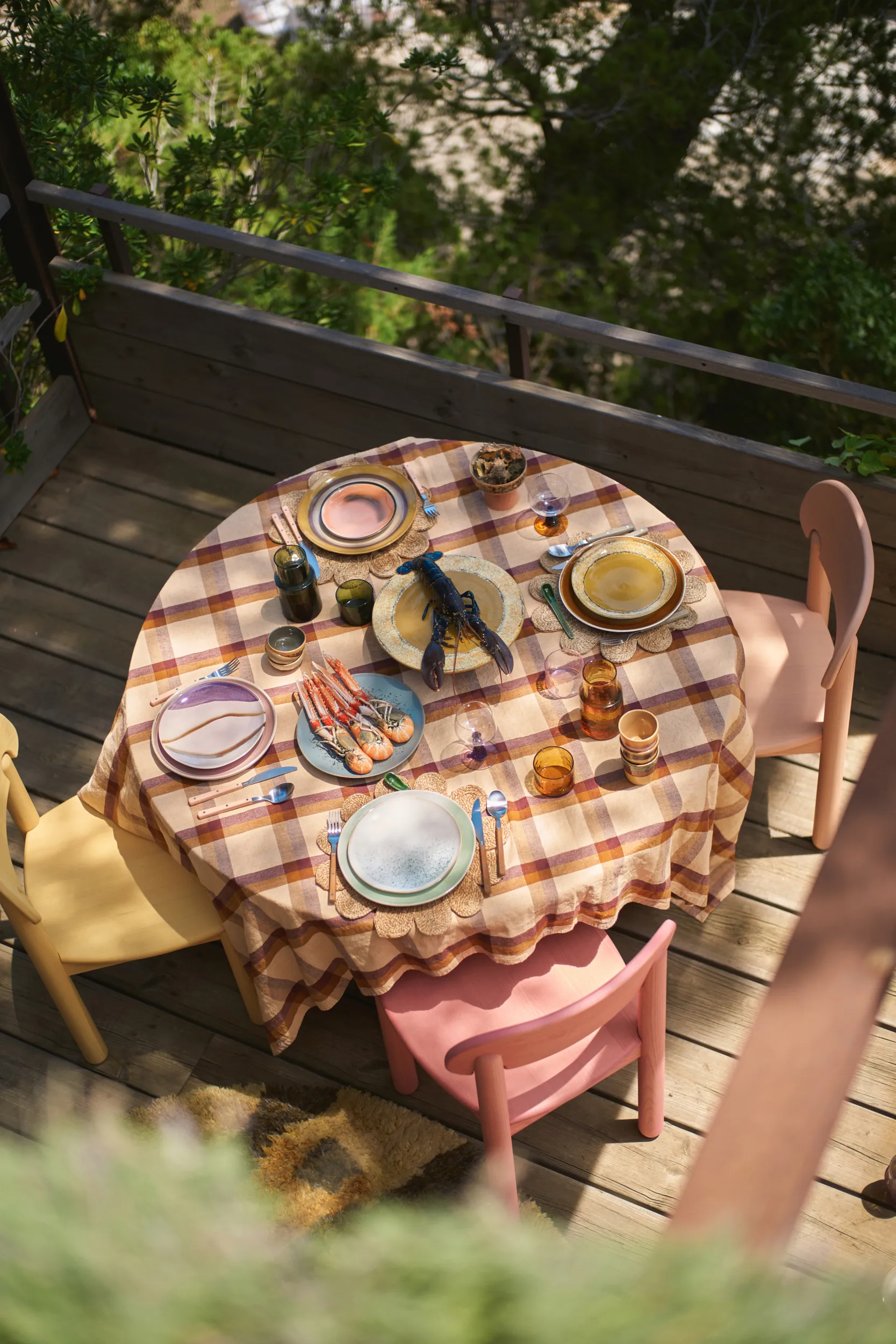 70's lautanen 22 cm 2 kpl, Paratiisi HKliving