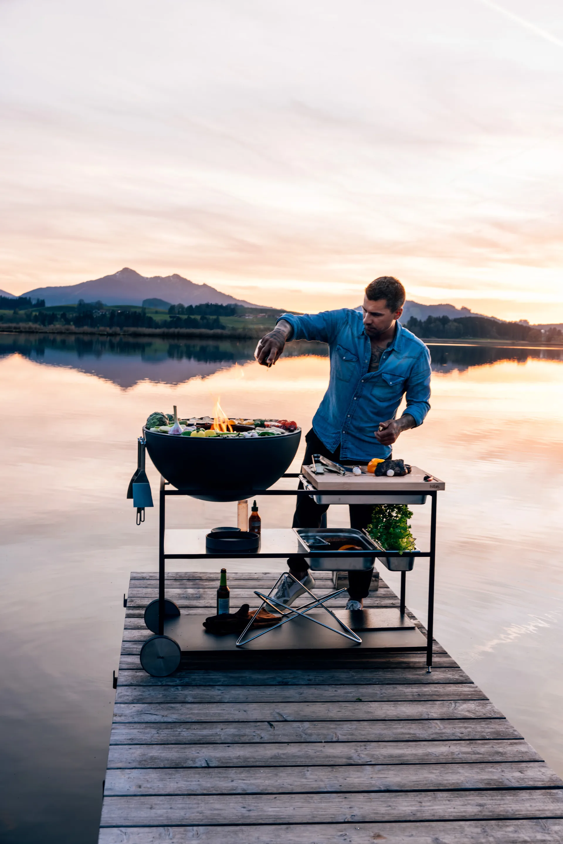 FIRE KITCHEN pyörät ulkokeittiöön, Musta, 2 kpl Höfats