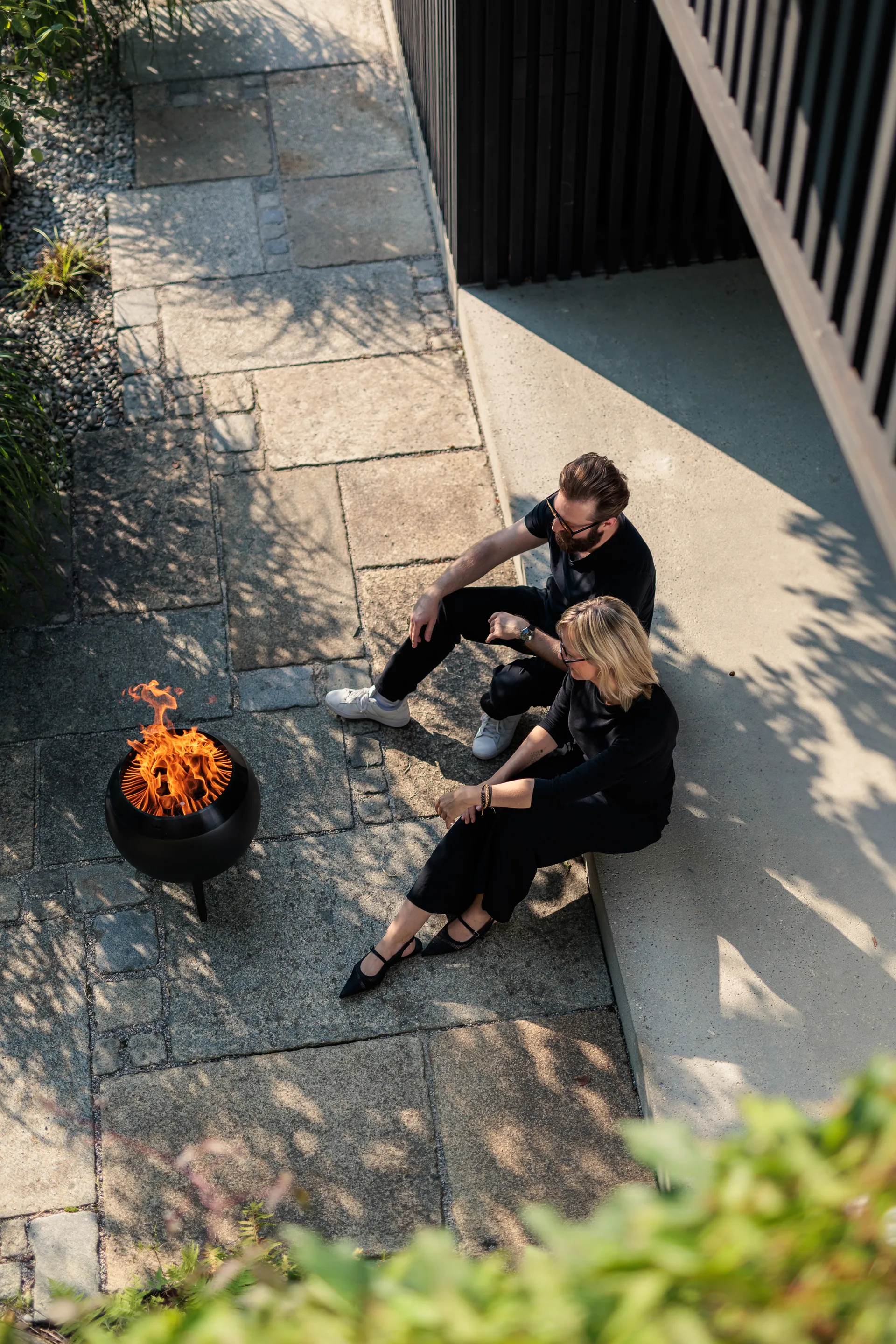 MOON 45 tulisija, All black, matala jalusta Höfats