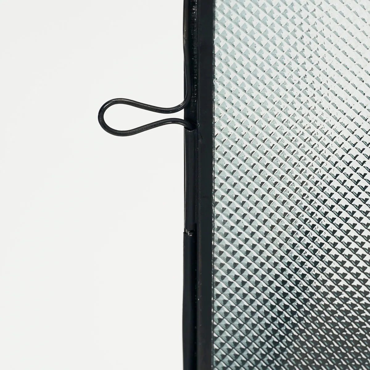 Blaze lyhty 25 cm, Musta antiikkiesine House Doctor