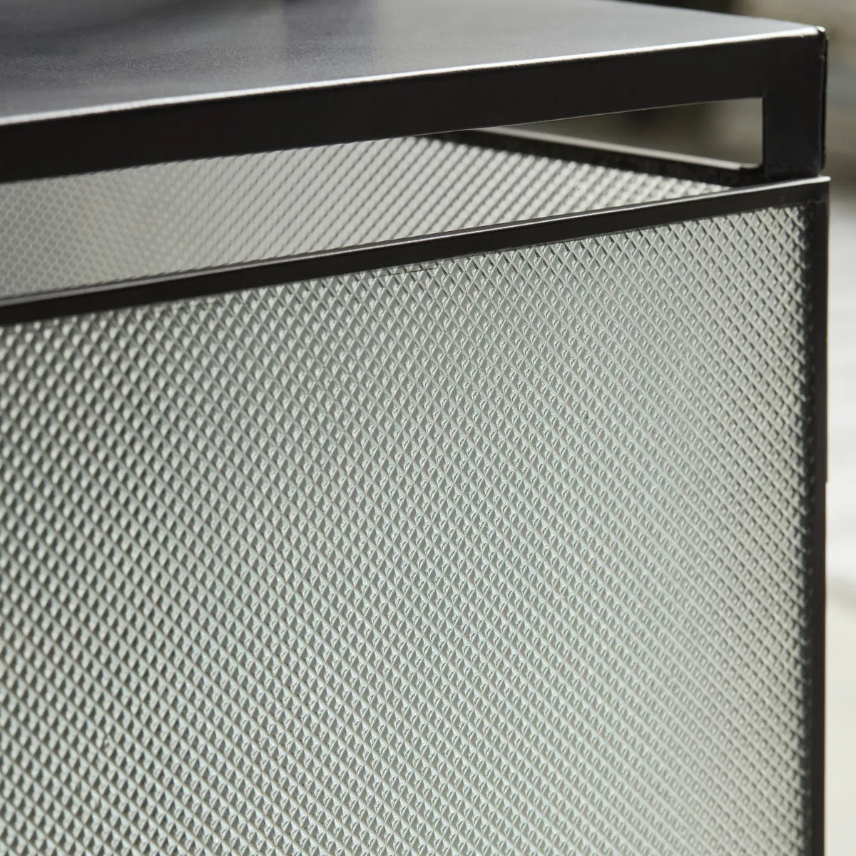 Blaze lyhty 50 cm, Musta antiikkiesine House Doctor