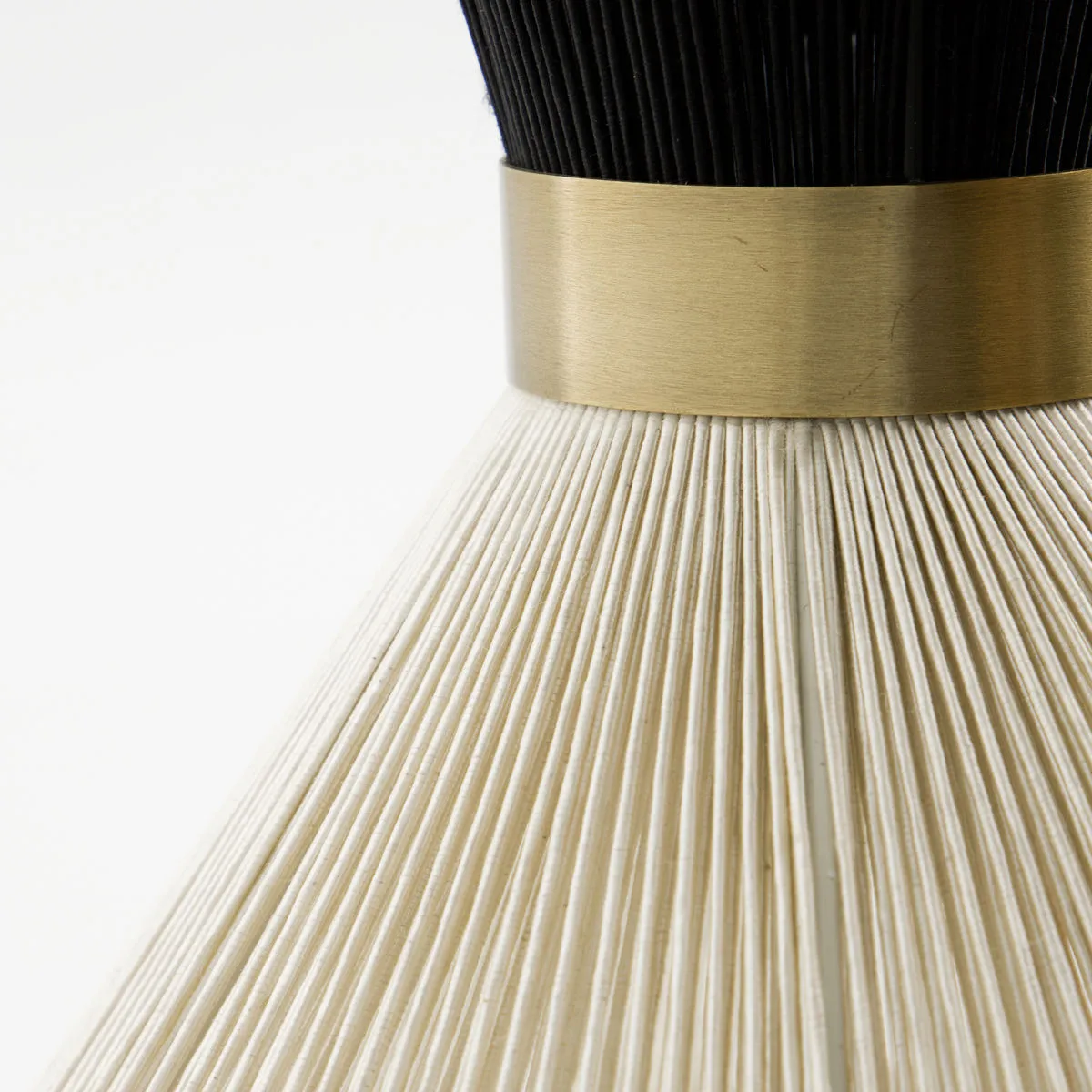 Cord pöytälamppu, Musta House Doctor