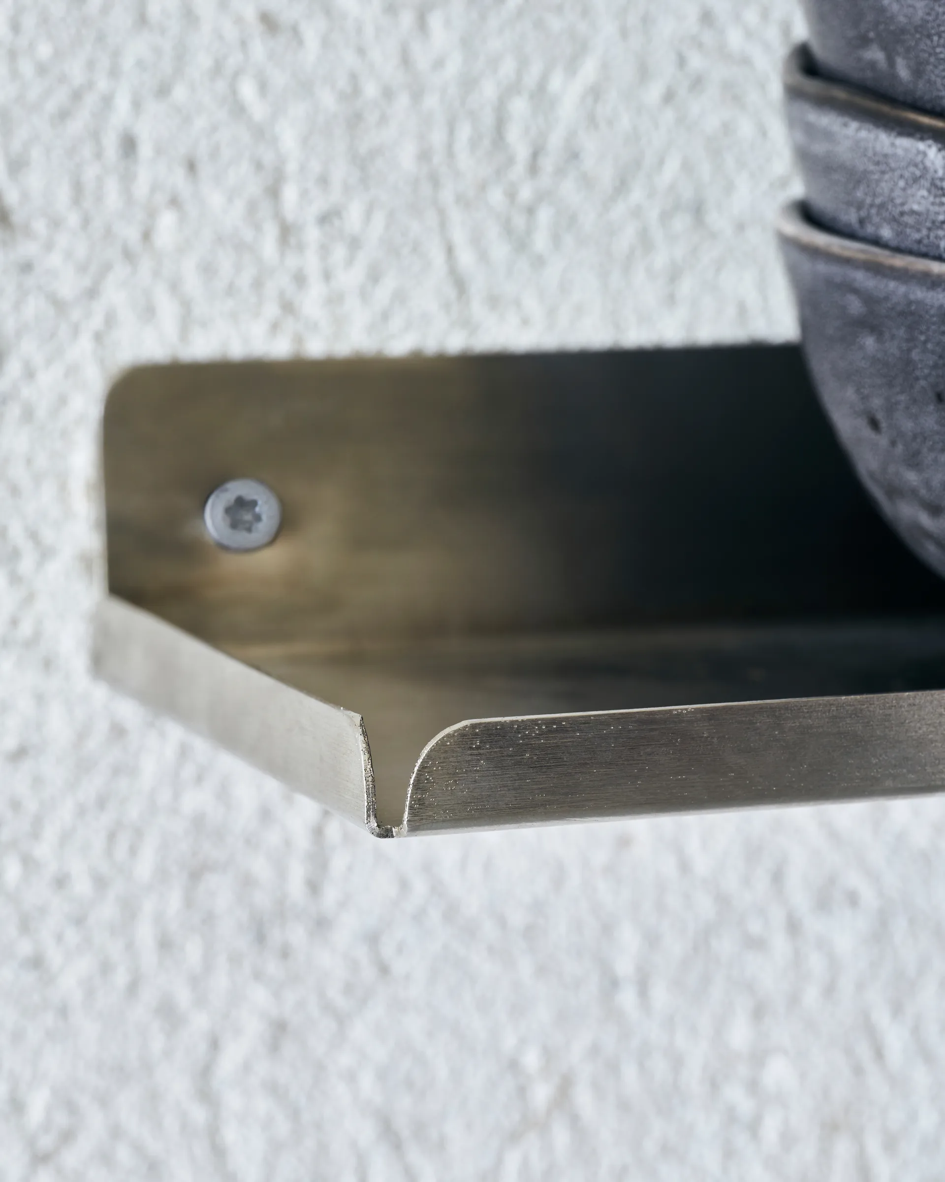 Ledge hylly 80 cm, Harjattu hopea House Doctor