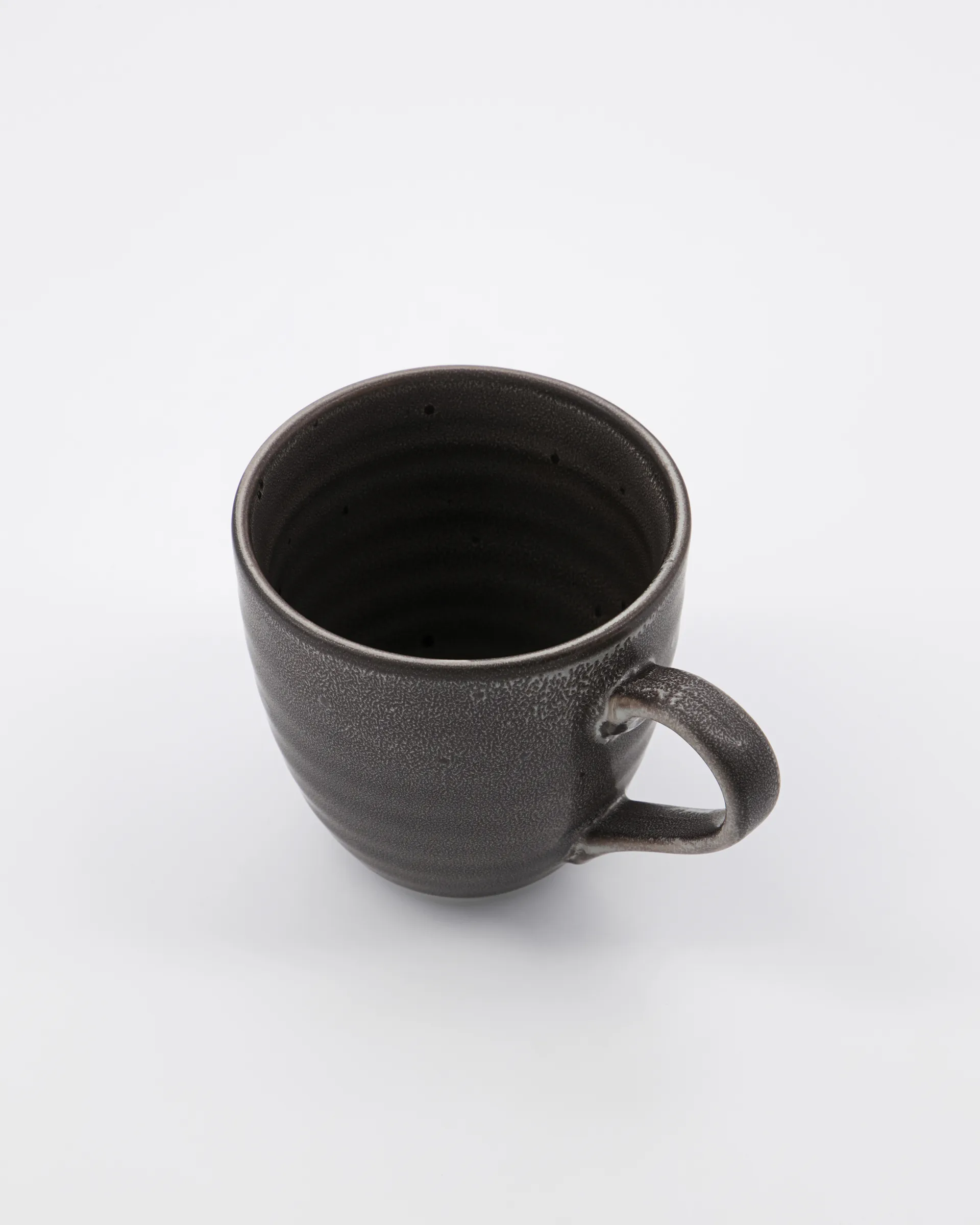 Rustic muki 9 cm, Tummanharmaa House Doctor