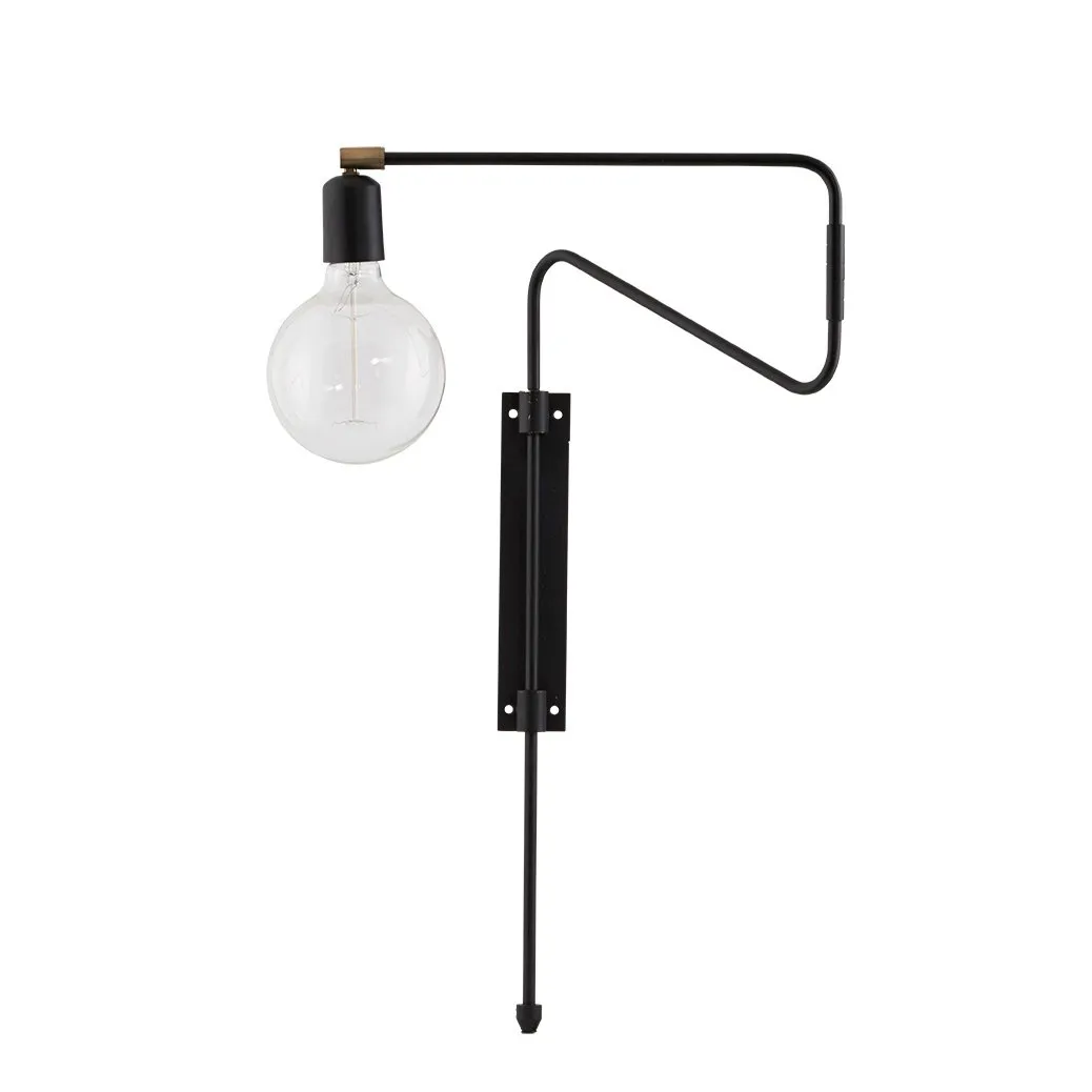 Swing seinävalaisin musta, pieni, 35 cm House Doctor