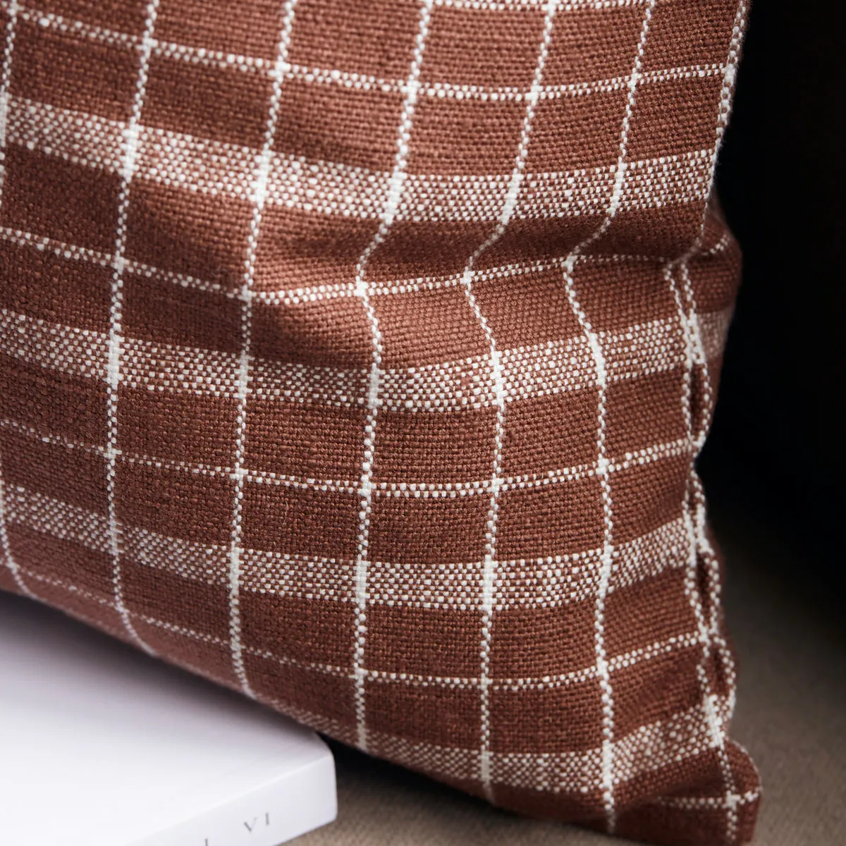 Thame tyynynpäällinen ruudullinen 50x50 cm, Brown House Doctor