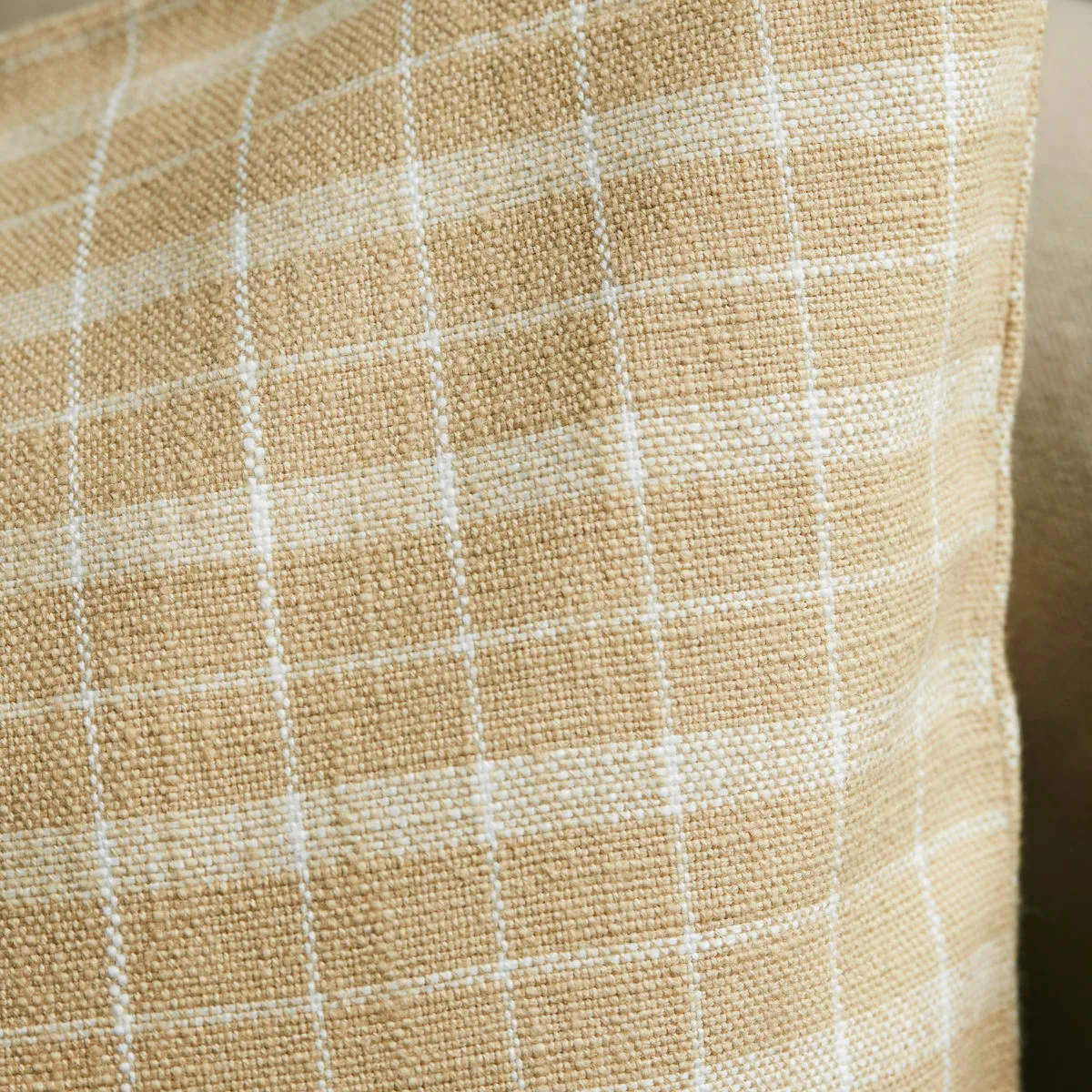 Thame tyynynpäällinen ruudullinen 50x50 cm, Hiekka House Doctor