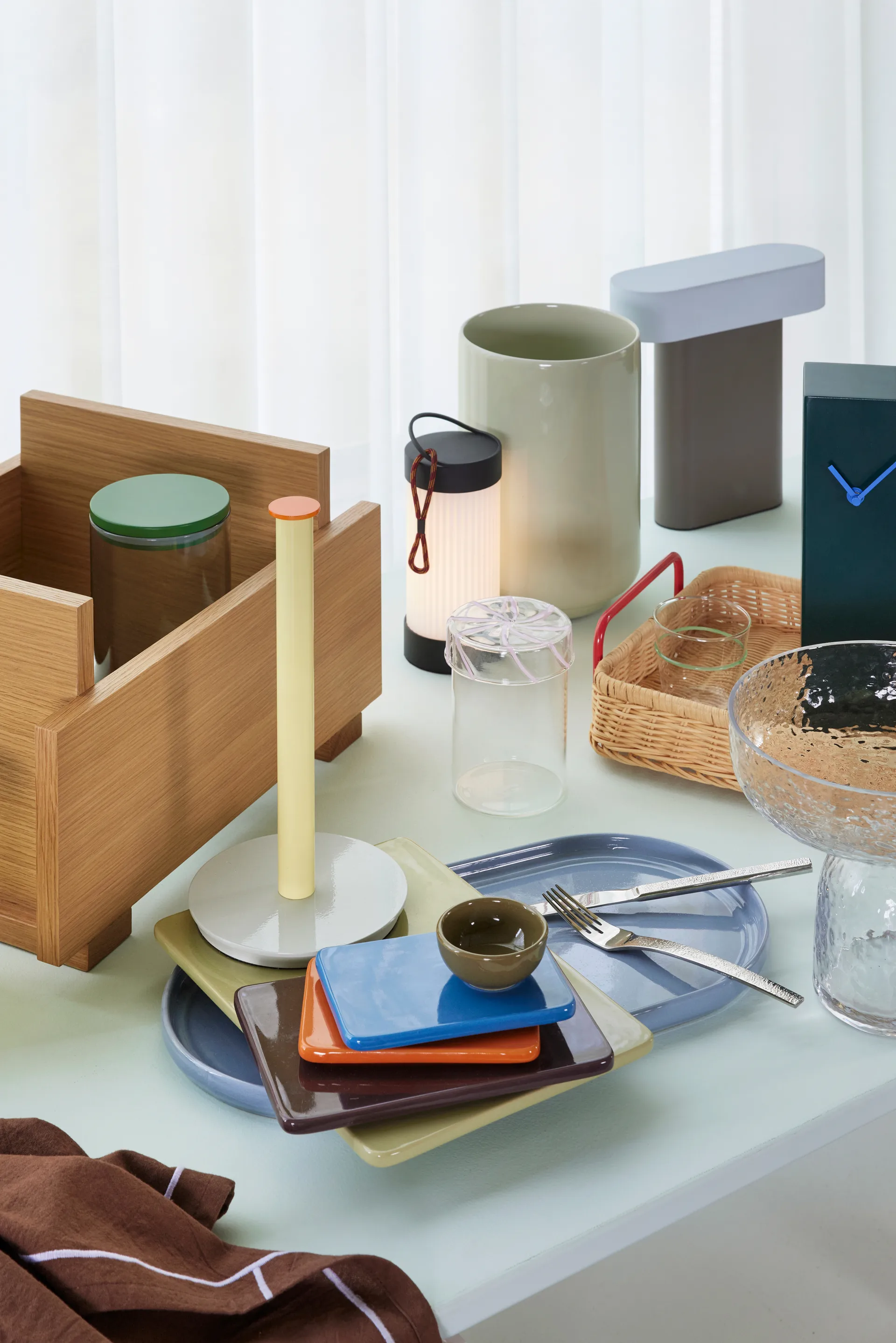 Heir säilytyspurkki lasia keskikoko, Vaaleanpunainen Hübsch Interior