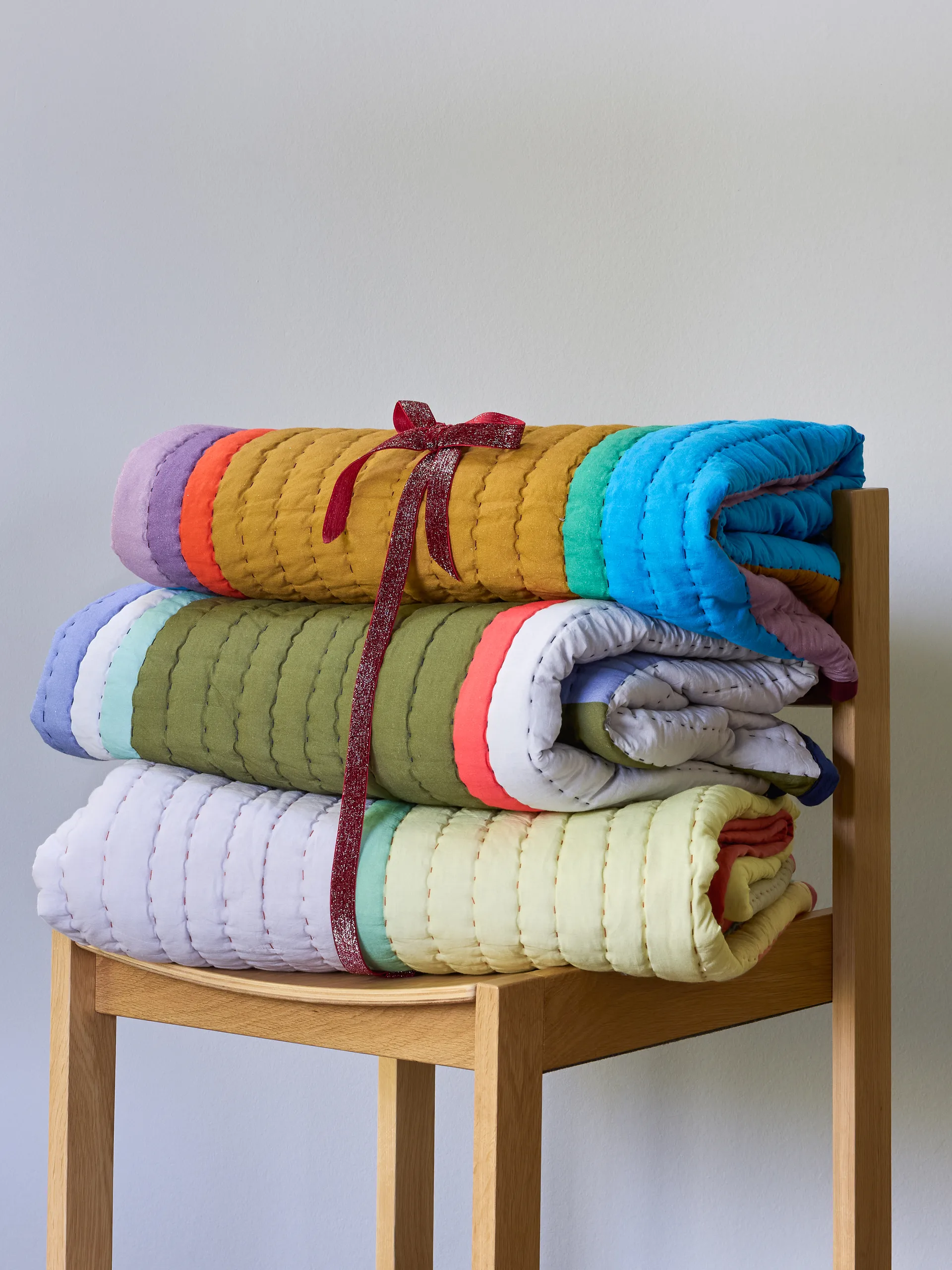 Pavilion-viltti, Moniväri Hübsch Interior