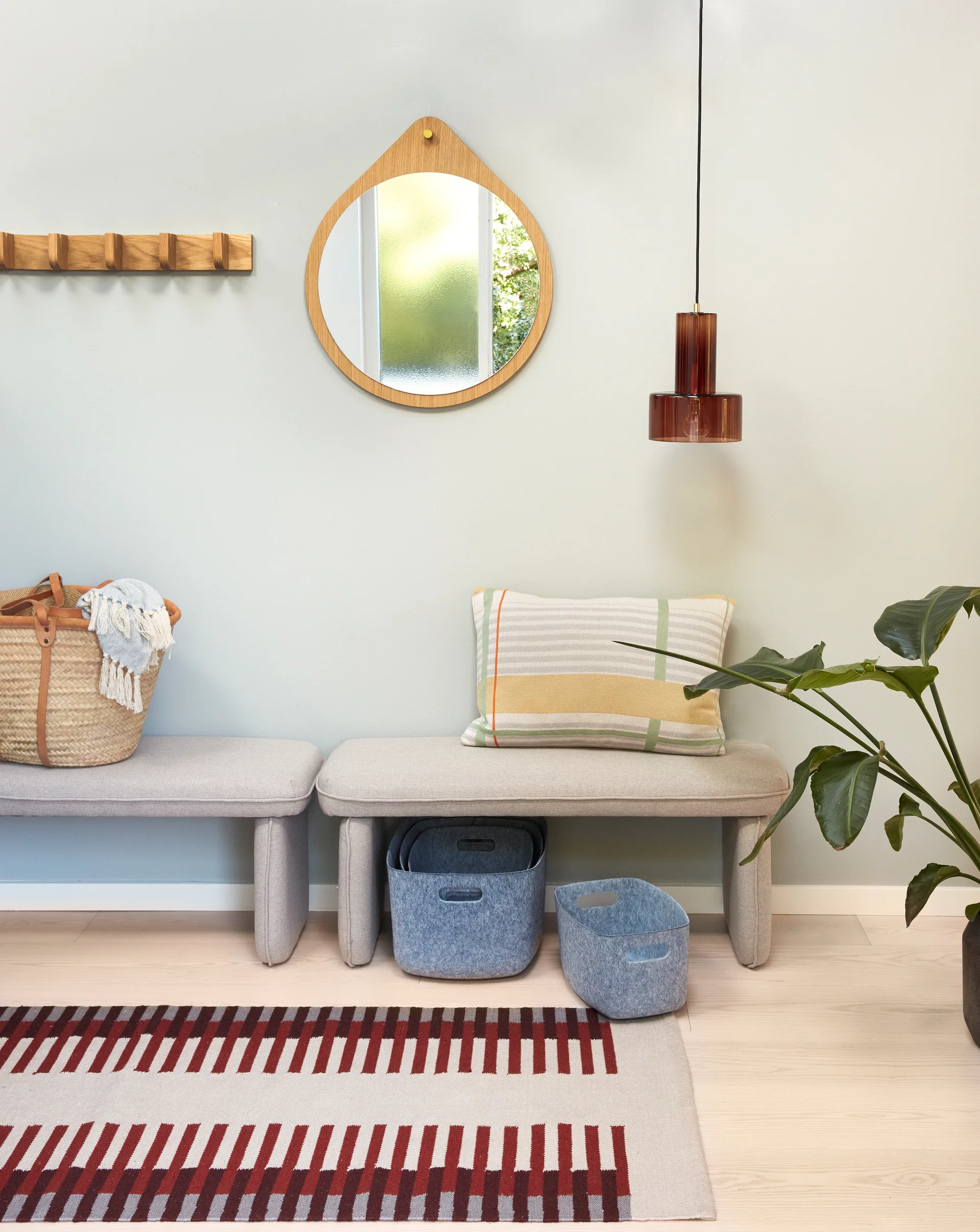 Ripple kattovalaisin, Amber Hübsch Interior