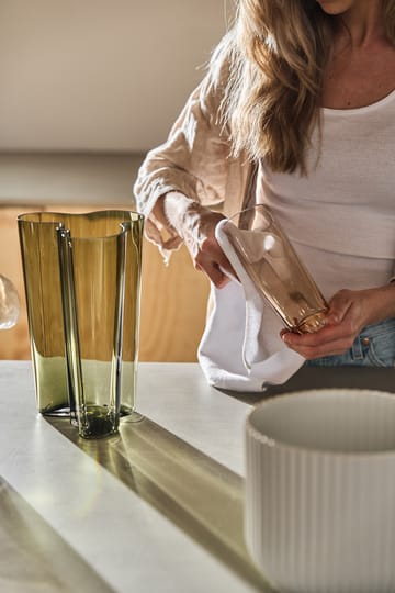 Aalto maljakko sammaleenvihreä - 251 mm - Iittala