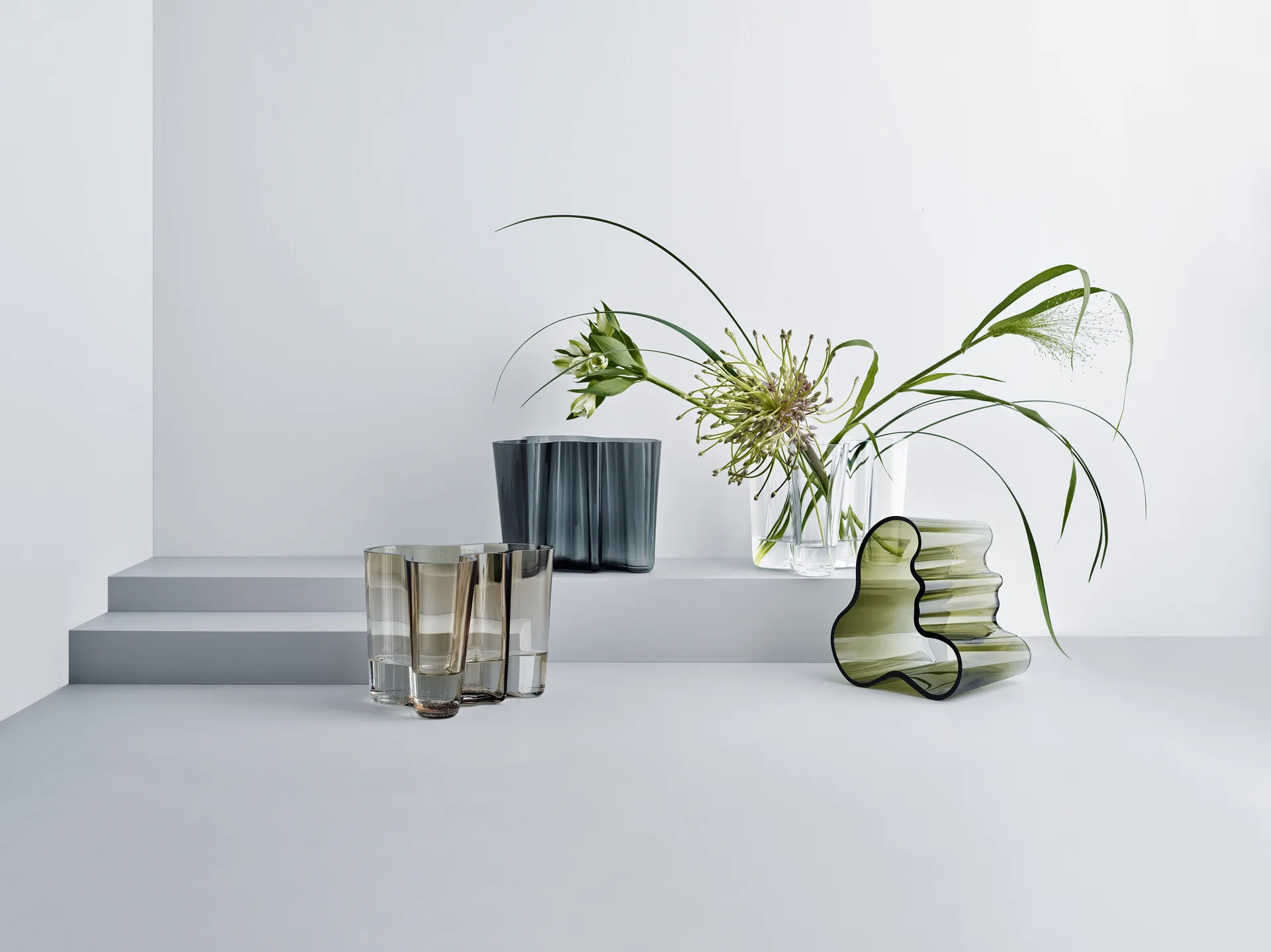 Aalto maljakko tummanharmaa, 160 mm Iittala