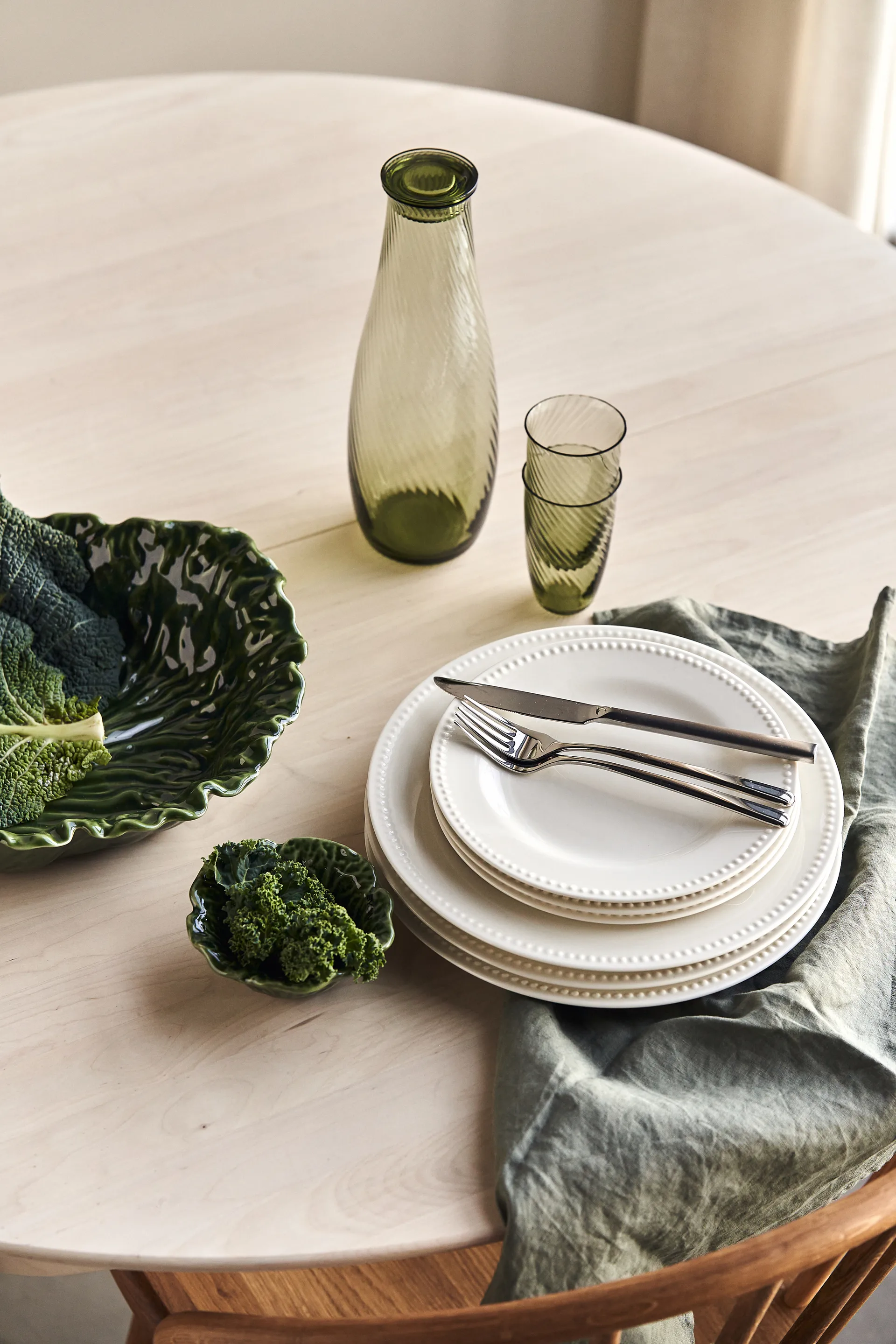 Essence & Dots illallisen aloitussetti 32 osaa - Kermanvalkoinen,  Iittala