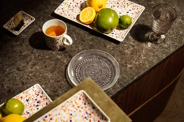 Oiva Toikka Helle A5 lautanen 15x21 cm - Ametisti - Iittala