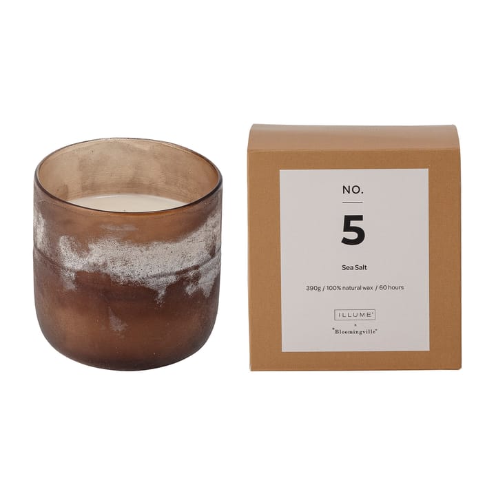 NO. 5 Sea Salt -tuoksukynttilä, 390 g + Lahjarasia Illume x Bloomingville