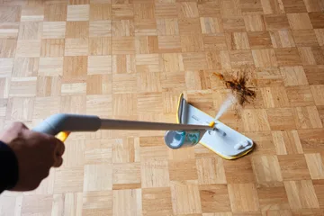 Cleantech 2-in-1 lattiamoppi, jossa skrubbi - Vaalea kivi - Joseph Joseph