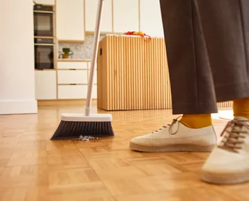 Cleantech seinäkiinnitteinen rikkalapio - Kivi - Joseph Joseph