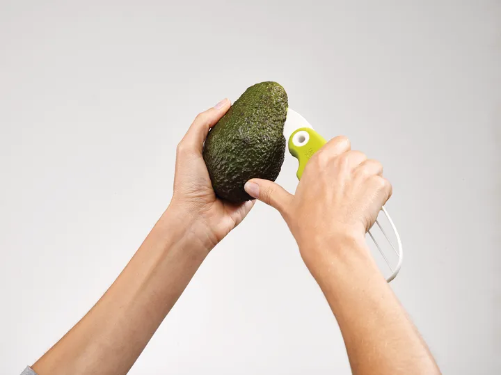 Goavocado 3-in-1 avokadoleikkuri - Vihreä-valkoinen - Joseph Joseph