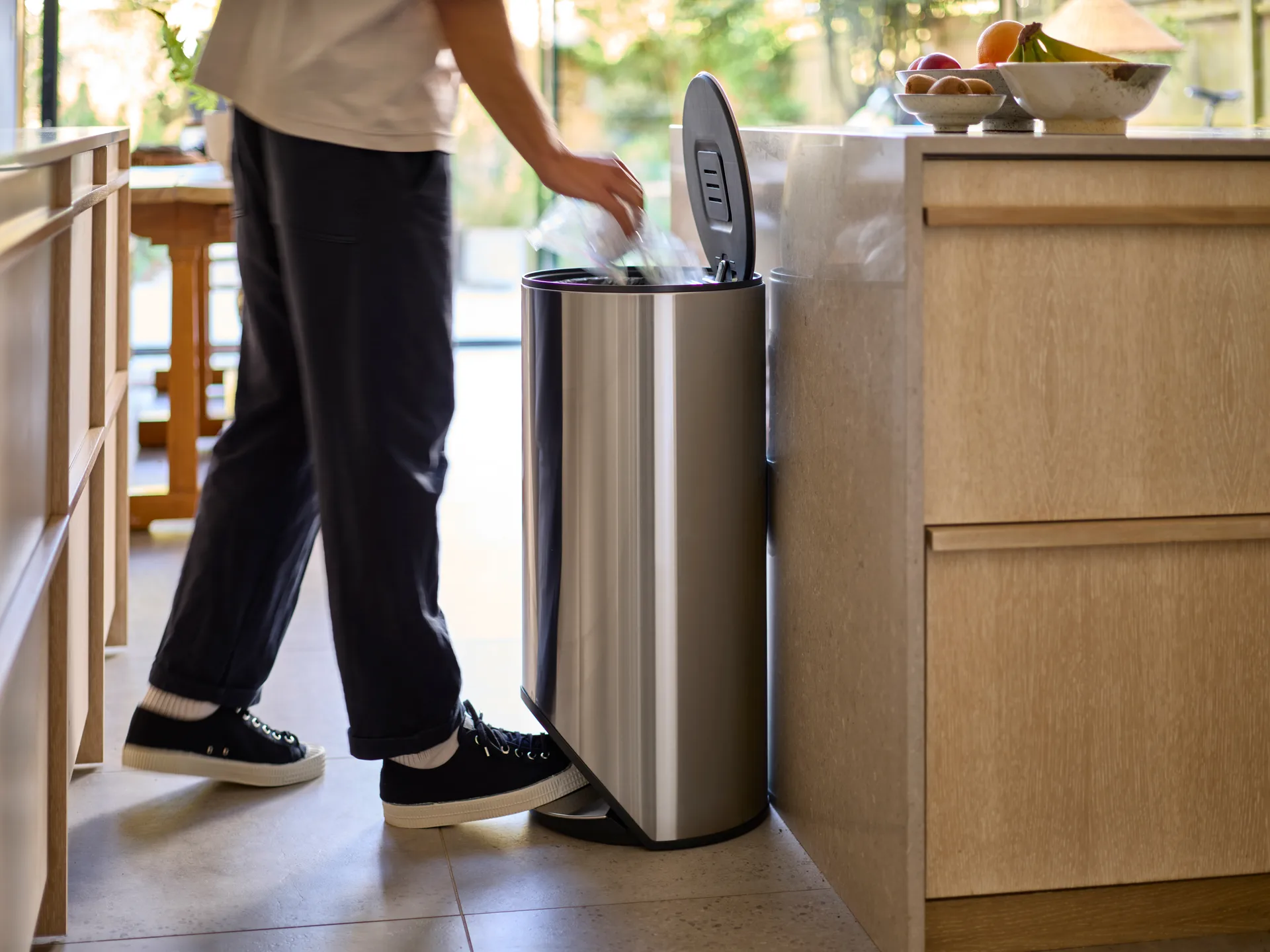 Joseph Joseph Arc poljettava roskis 30 L, Ruostumaton teräs Joseph Joseph