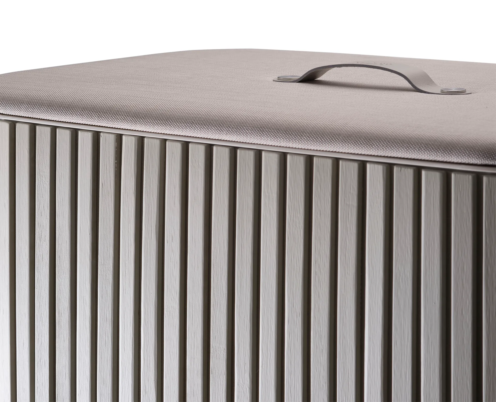 Tota Luxe pyykkikori 90 L, Ecru Joseph Joseph