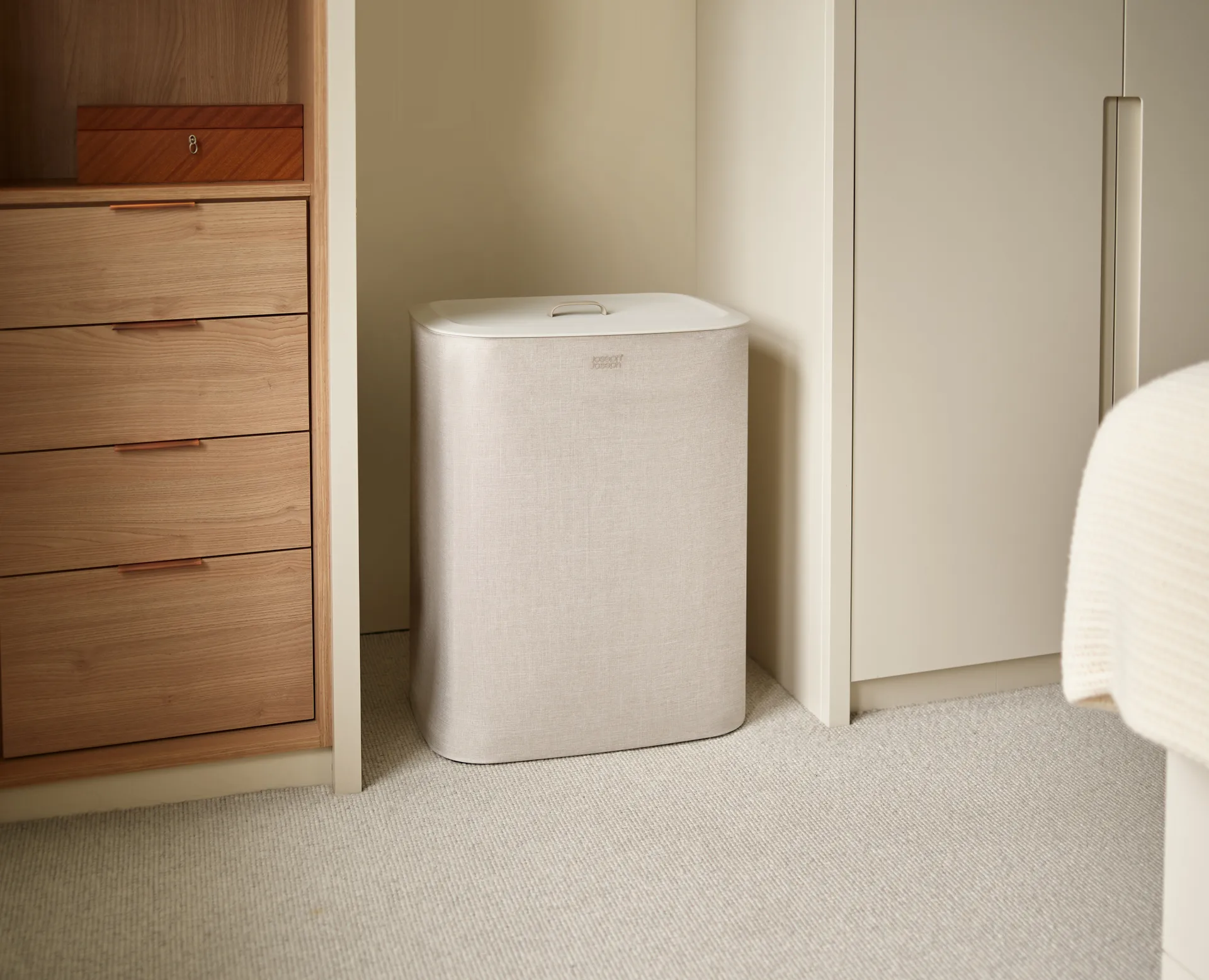 Tota pyykkikori 90 L, Ecru Joseph Joseph