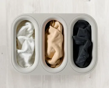 Tota Trio Luxe pyykkikori 90 L - Ecru - Joseph Joseph