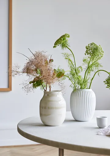 Hammershøi maljakko keskikokoinen - valkoinen - Kähler