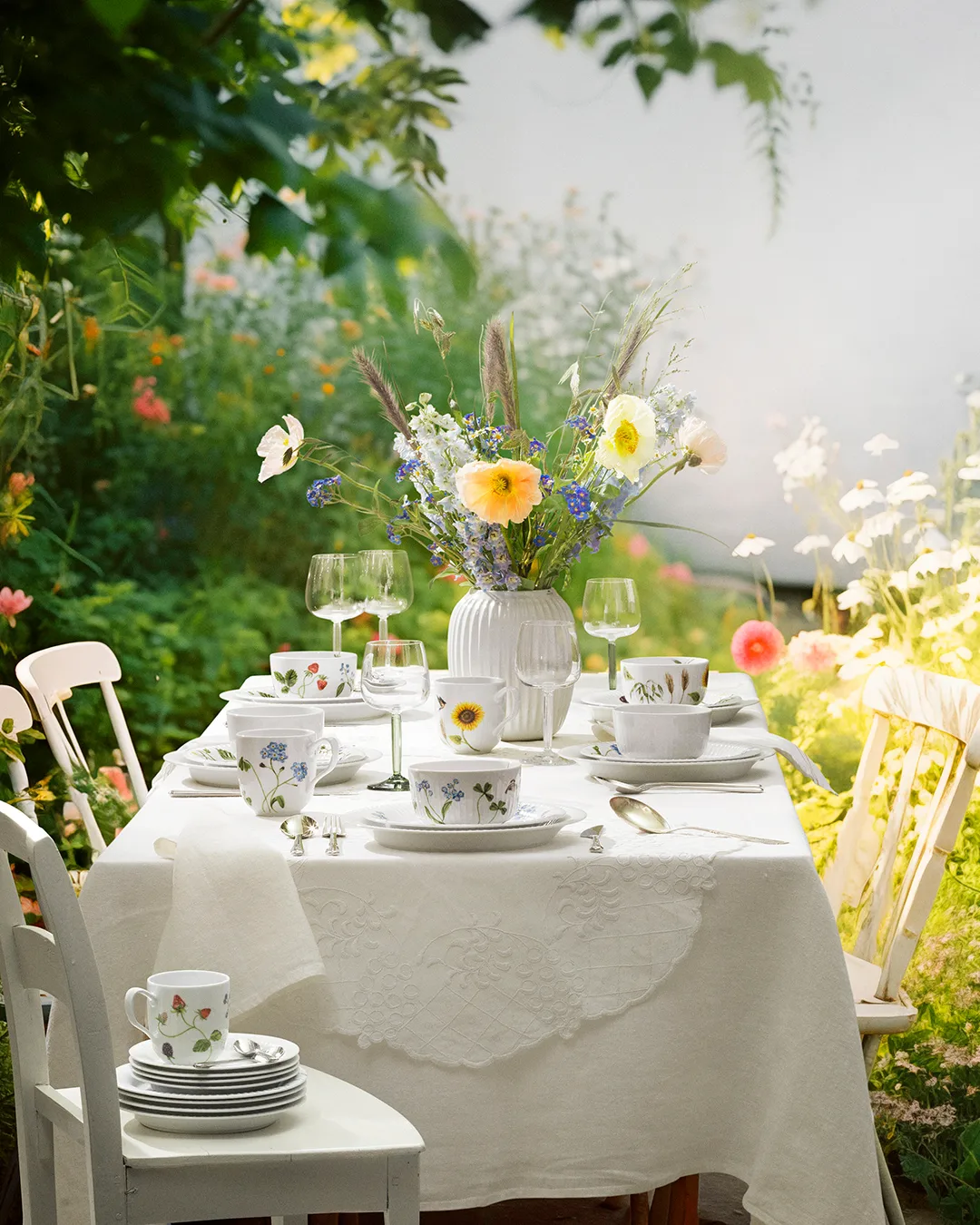 Hammershøi maljakko keskikokoinen, valkoinen Kähler