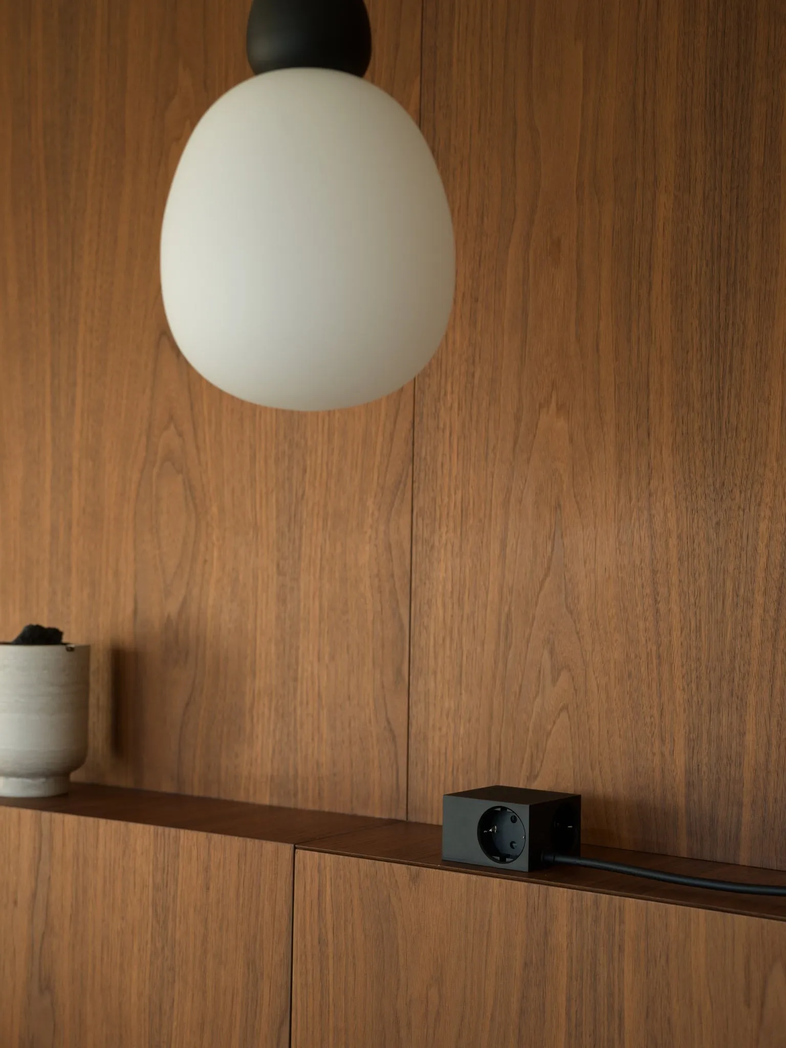 Cuboid haaroituspistorasia 2 m, Black Kord