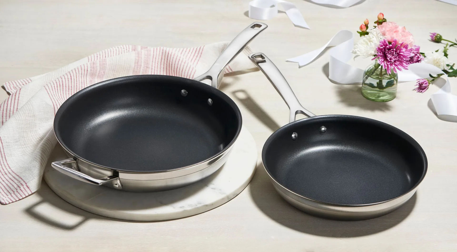 Le Creuset paistinpannusetti non stick, Ruostumaton teräs, 2 osaa Le Creuset