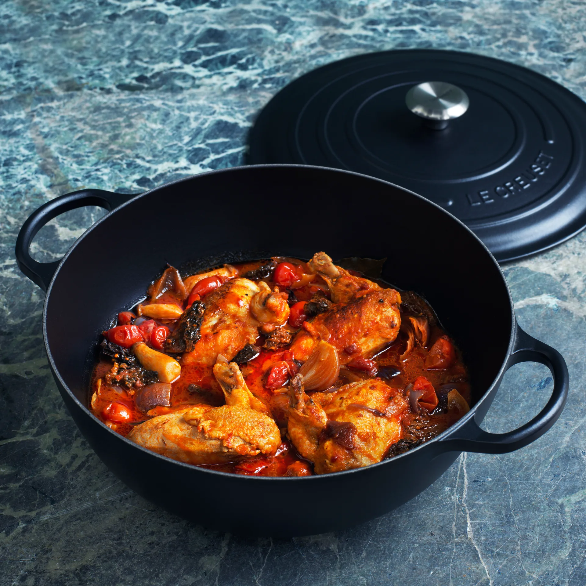 Le Creuset -pata 32 cm, Matte black Le Creuset