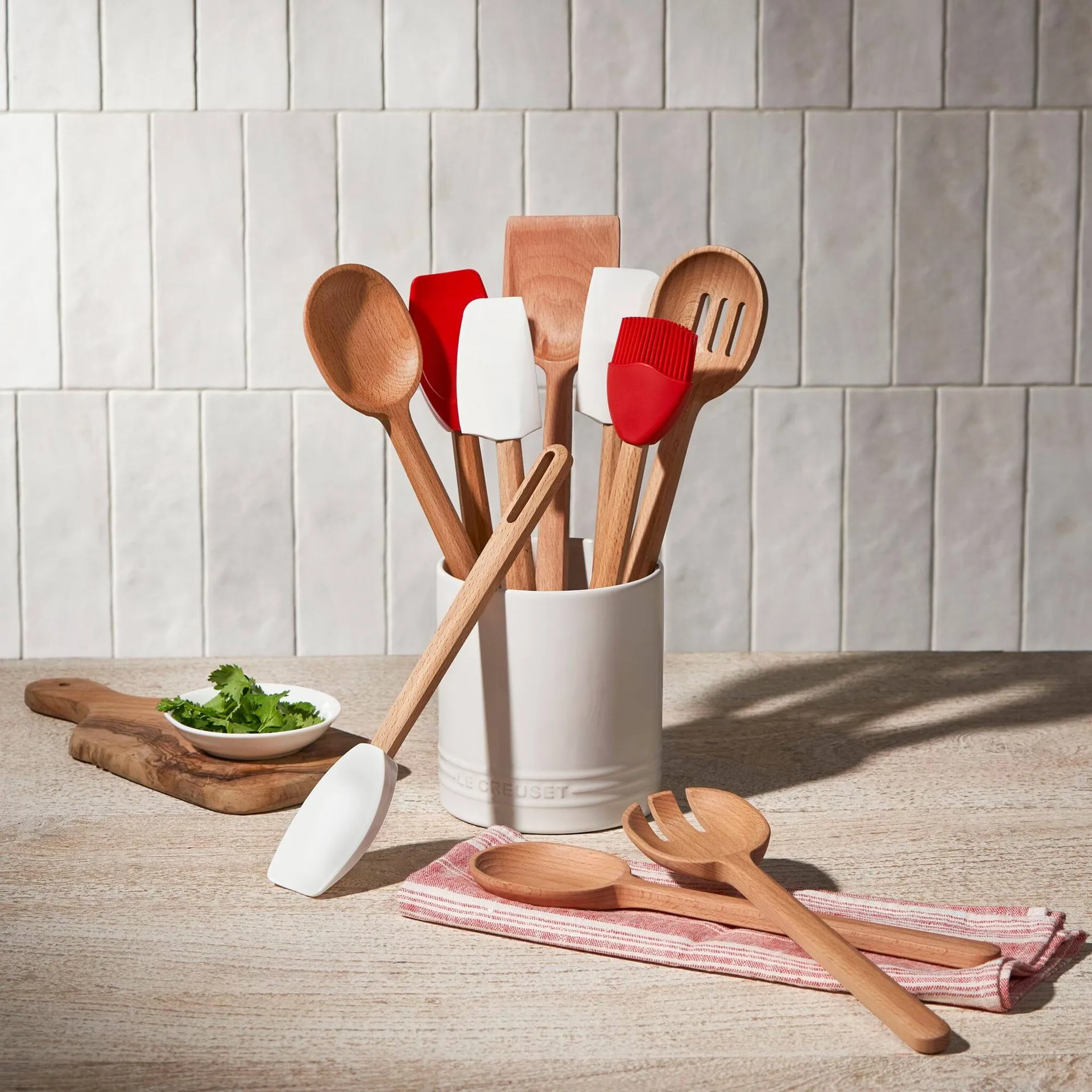 Le Creuset Signature keittokauha, Cerise, narrow Le Creuset