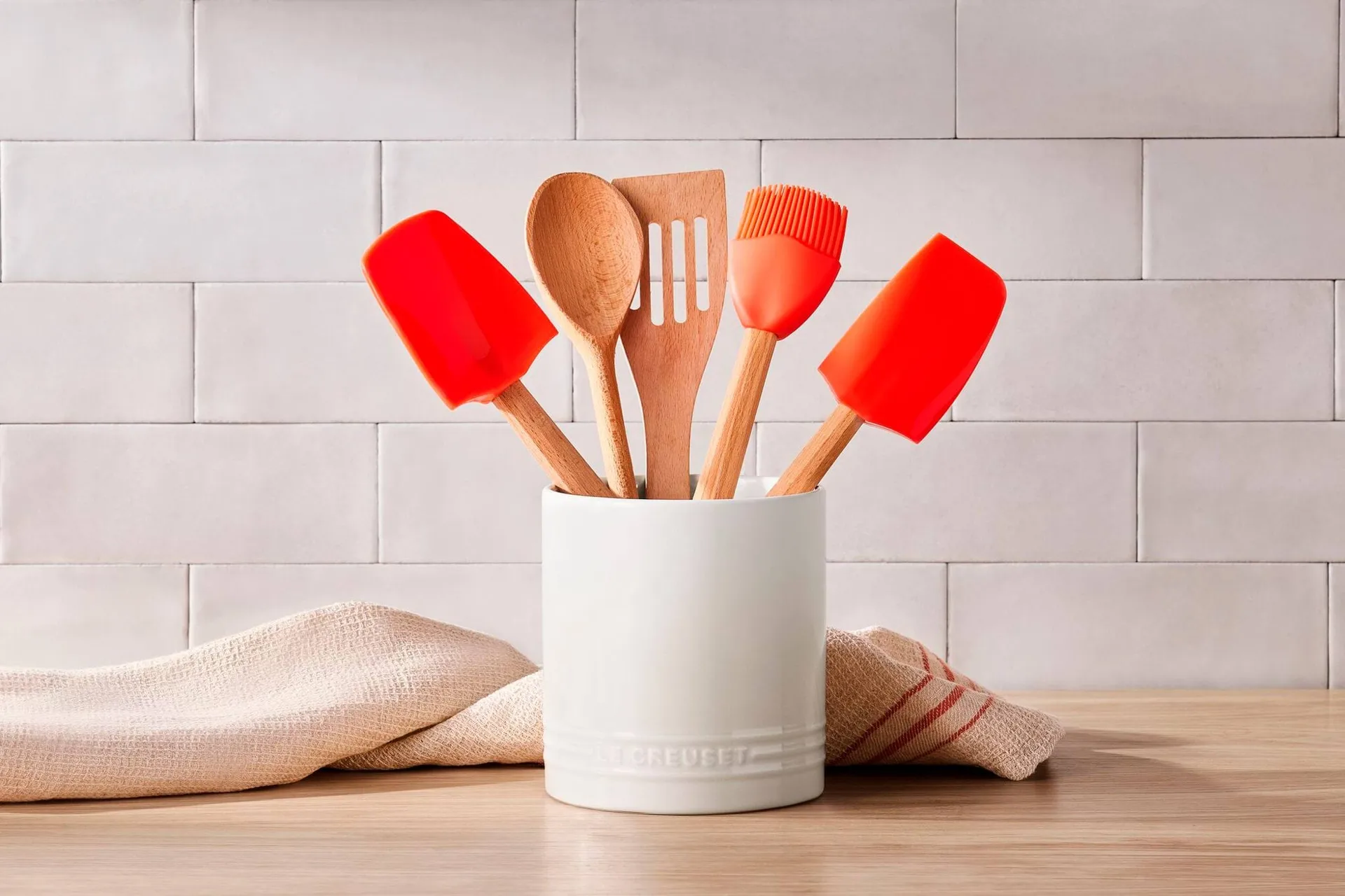 Le Creuset Signature leivontapensseli silikoni, vulkaaninen Le Creuset
