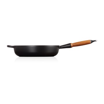 Le Creuset Signature -paistokasari puukahvalla 28 cm - Matte Black - Le Creuset