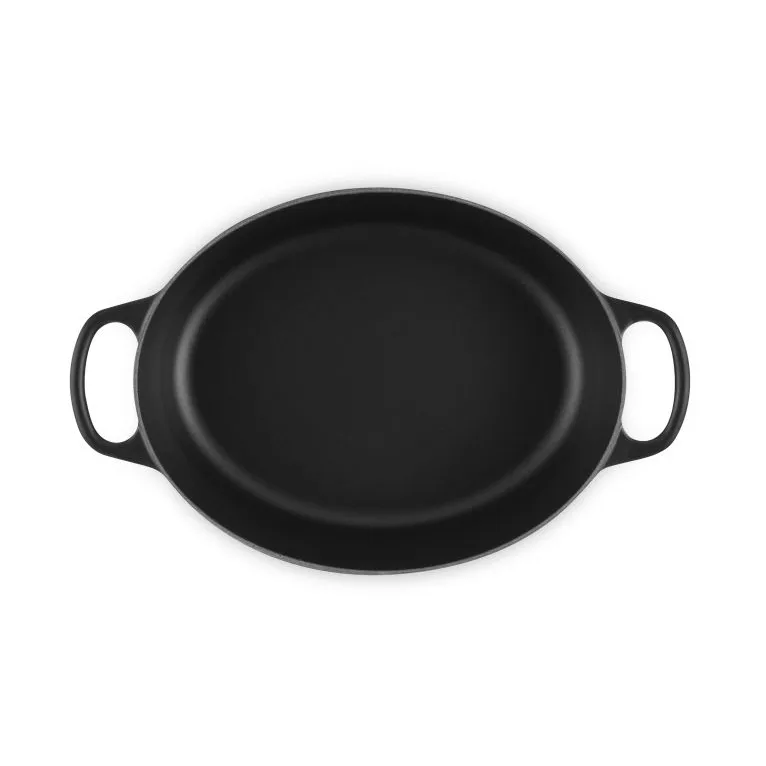 Le Creuset Signature valurauta ovaali pata, Matte Black, 4,1 l Le Creuset