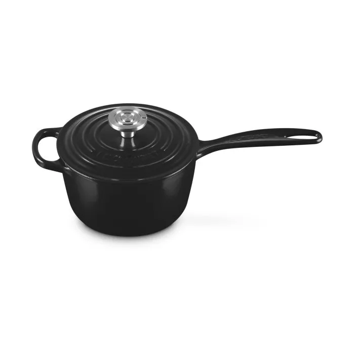 Le Creuset Signature valurautapata, Musta, 1,5 l Le Creuset