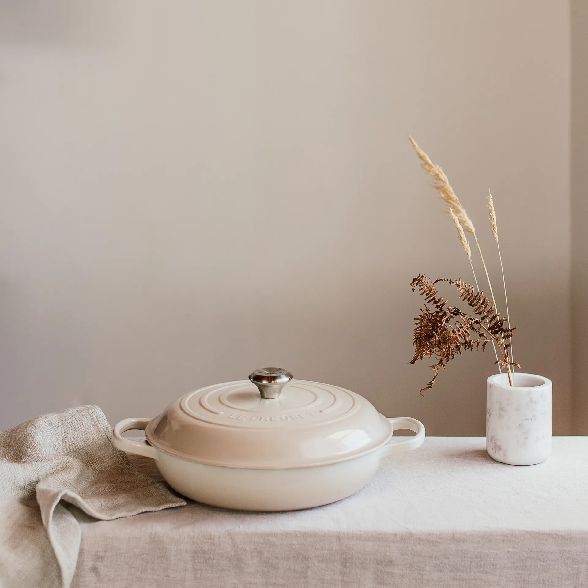 Signature -buffetpata 3,5 l, Meringue Le Creuset