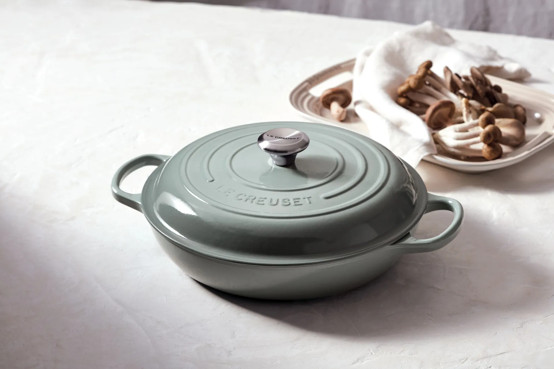 Signature -buffetpata 3,5 l, Sea Salt Le Creuset