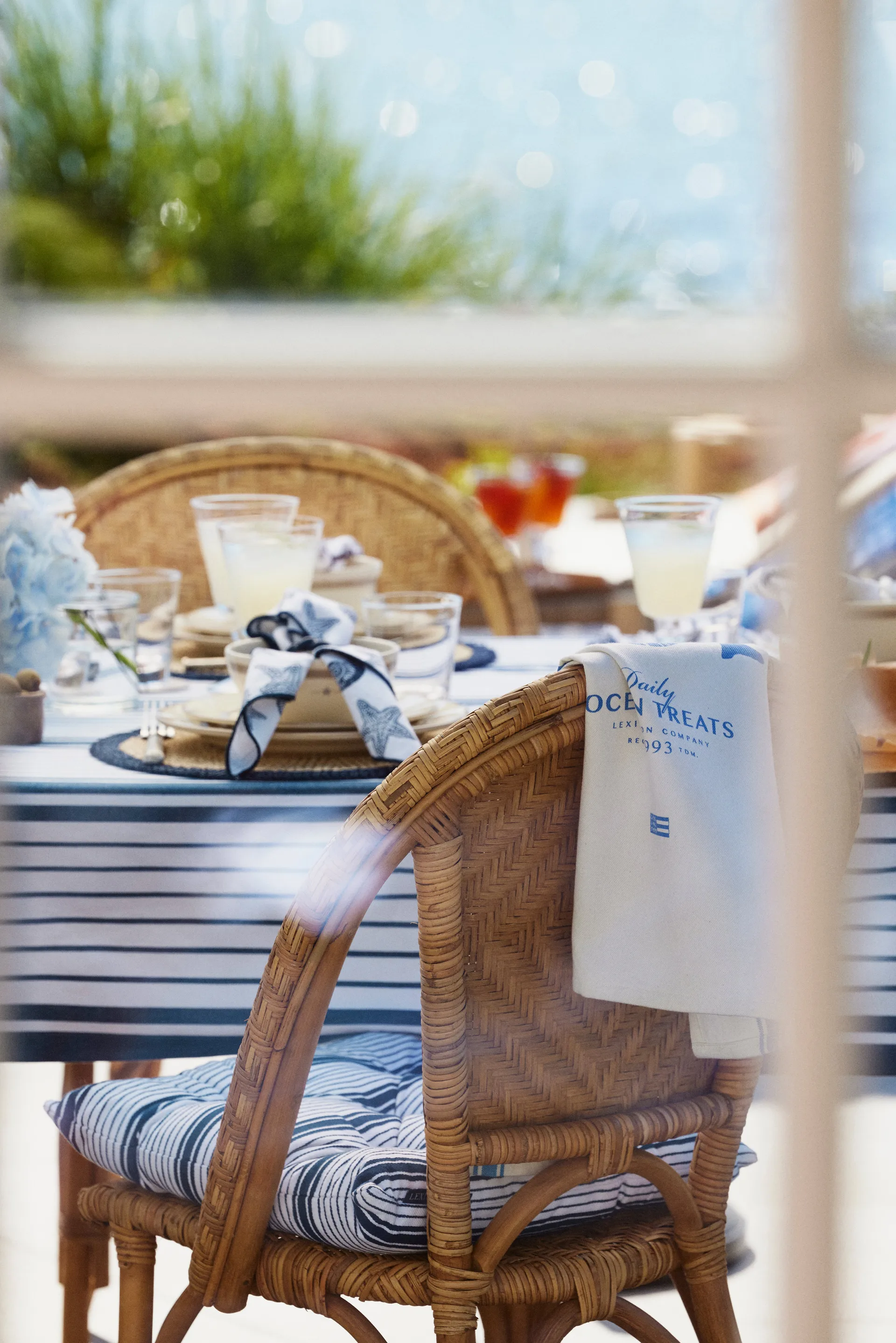 Ocean treats printed Cotton -keittiöpyyhe 50x70 cm, White Lexington